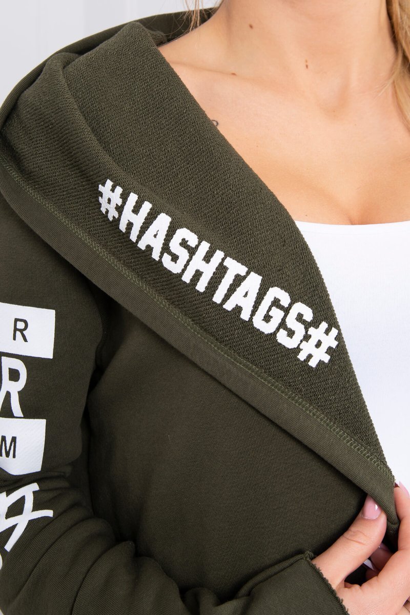 Cardigan dama, Kesi Hashtag