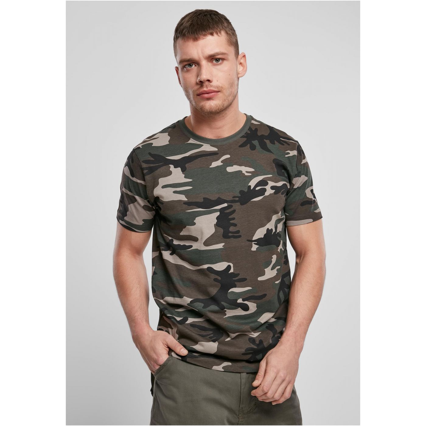 Tricou barbati, Brandit
