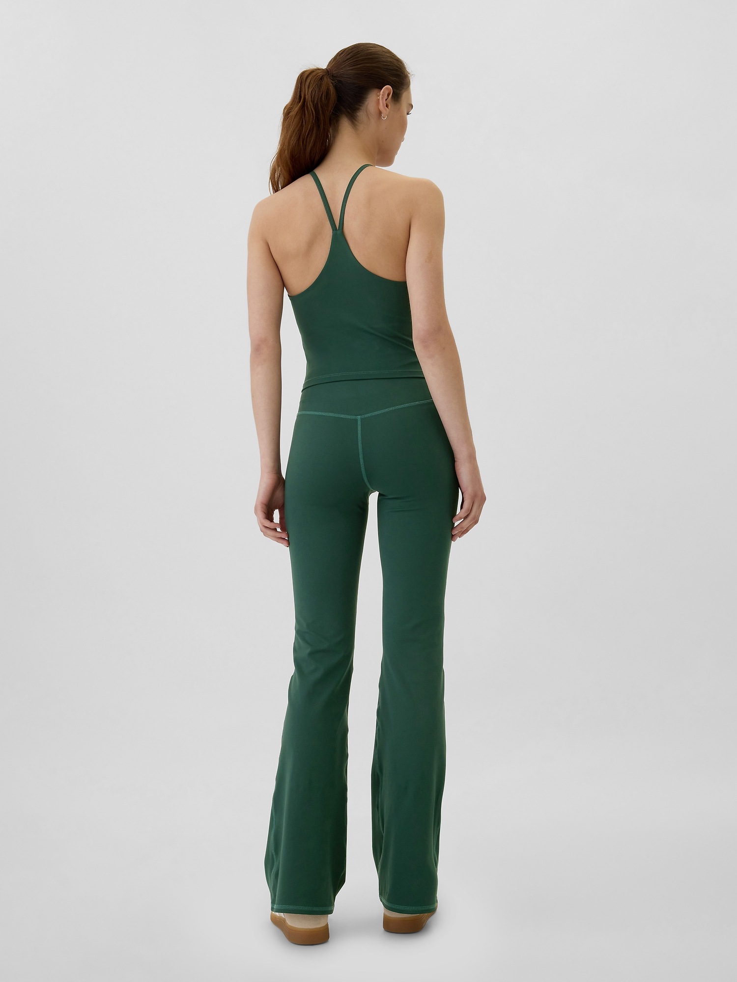GAP Sports LeggingsFit Sky High Studio - Women's