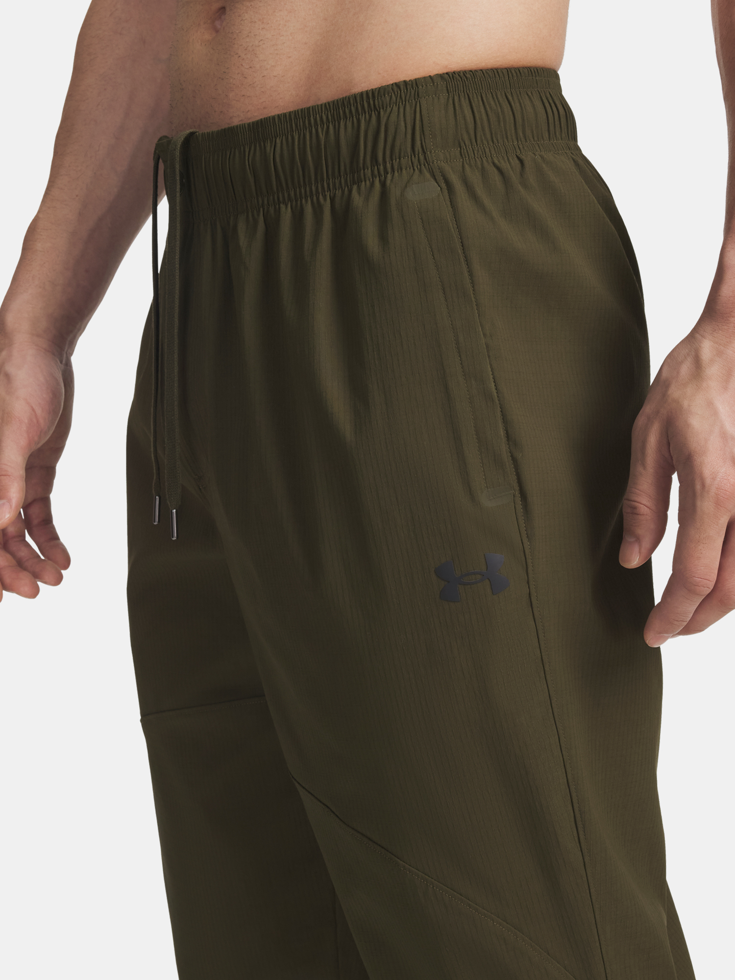 Men's Sports Pants Under Armour UA UNSTPBLE WOVEN TX TAPER-GRN - Men's