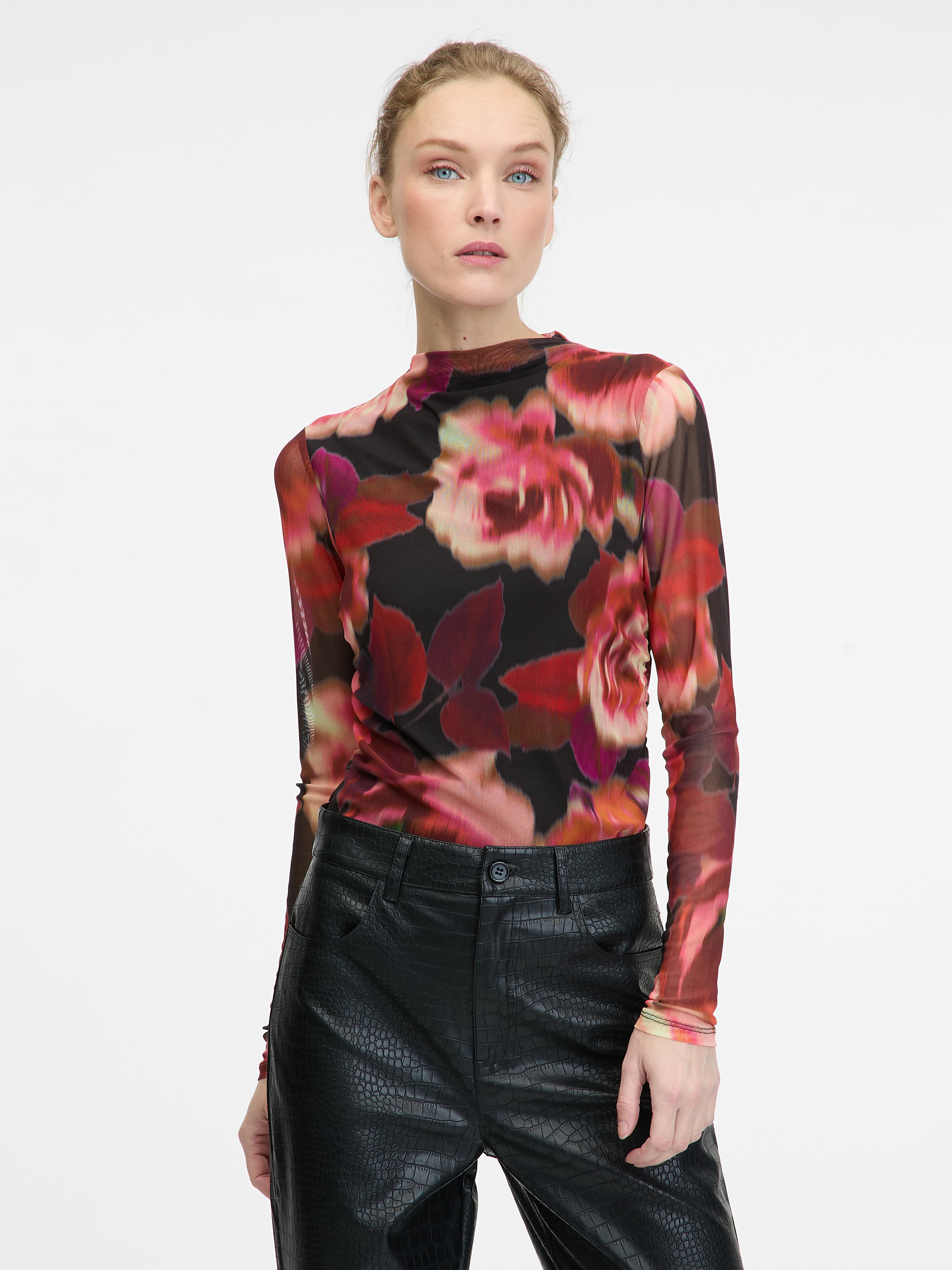 Red women&#039;s long-sleeved T-shirt ORSAY - Women&#039;s