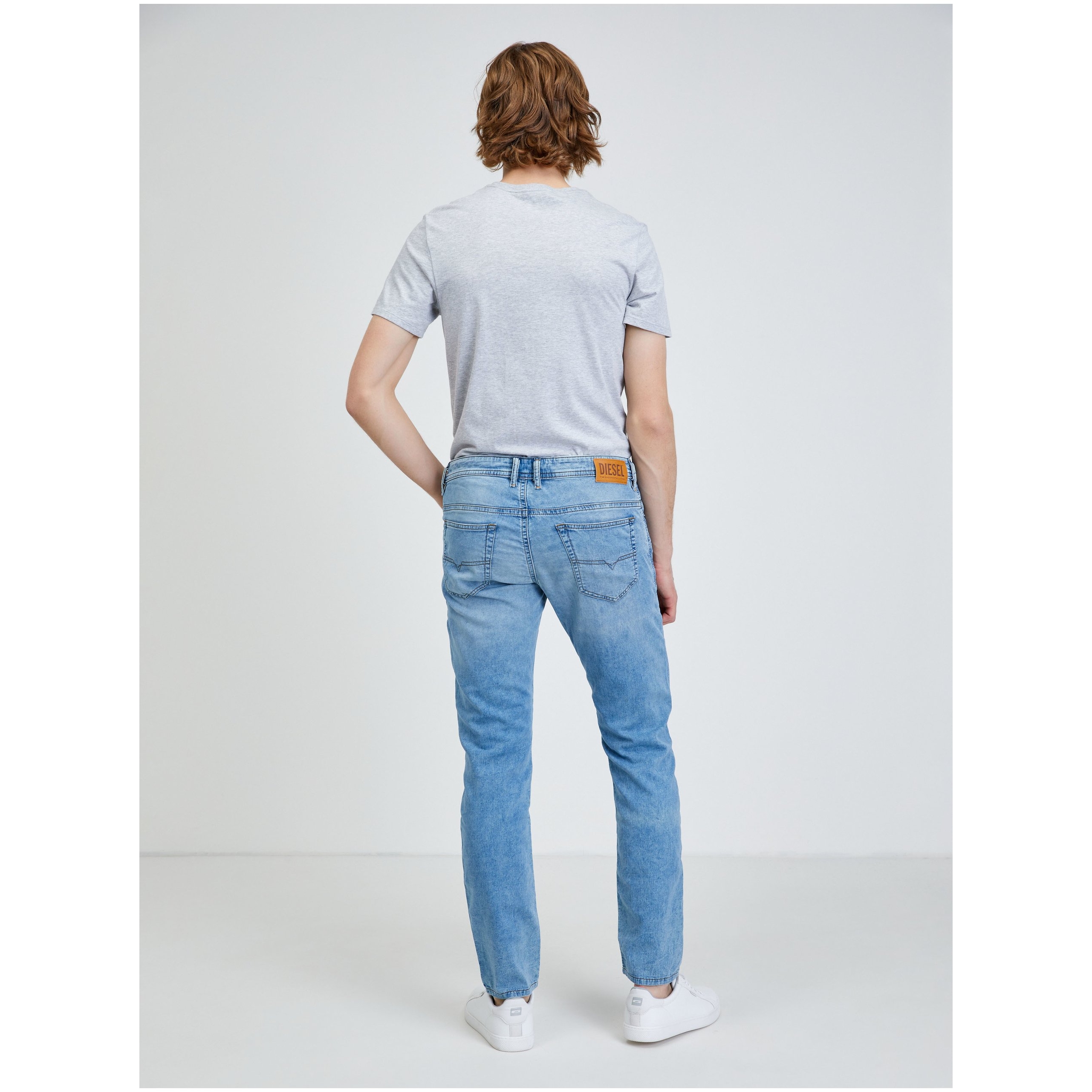 Blugi barbati, Diesel Slim fit