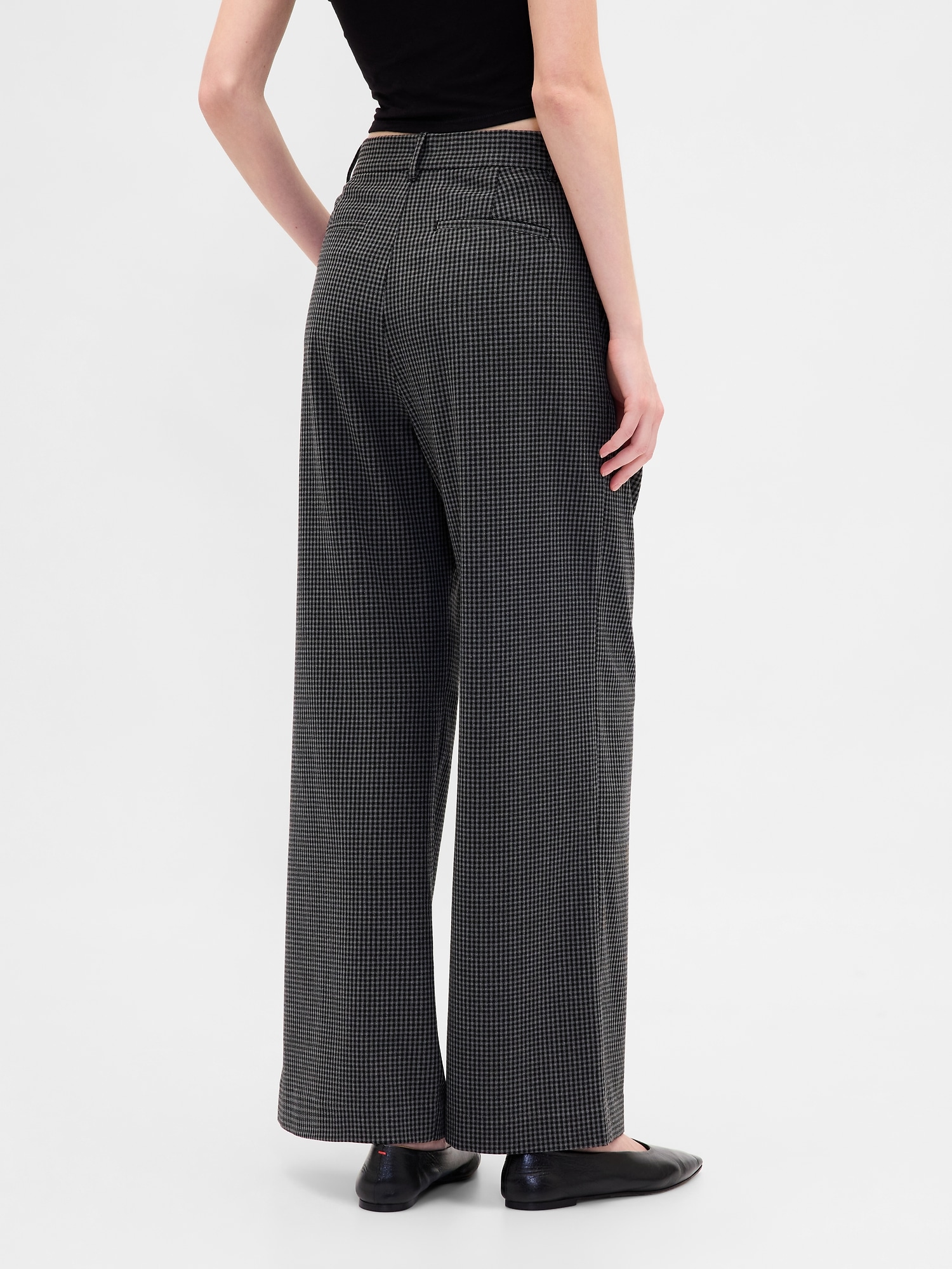 Pantaloni de damă GAP 365 Twill Pleated