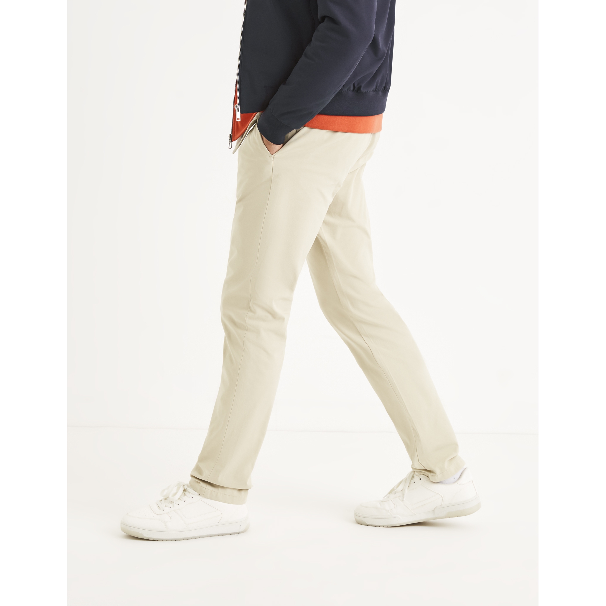 Pantaloni pentru bărbați Celio