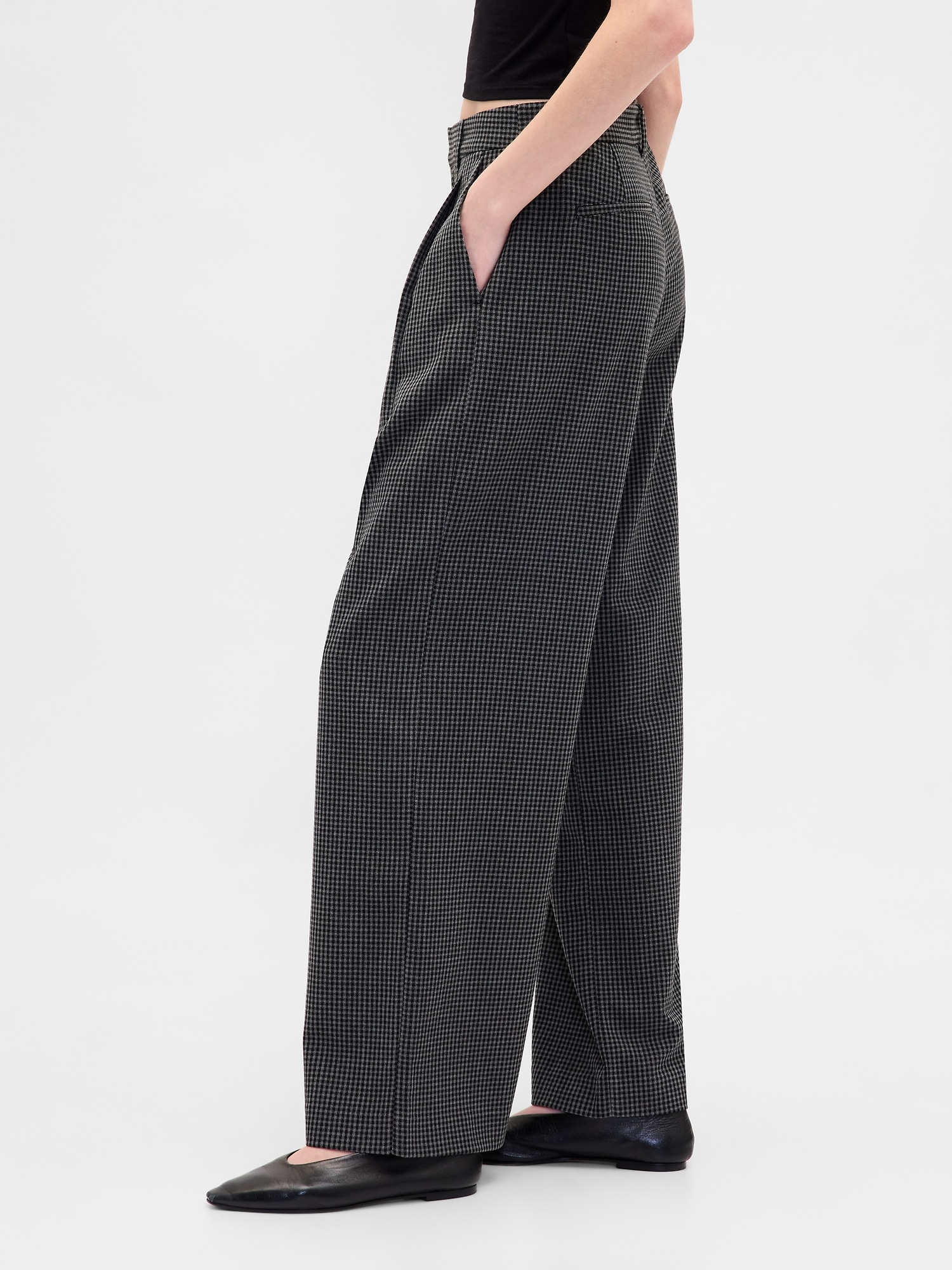 Pantaloni de damă GAP 365 Twill Pleated