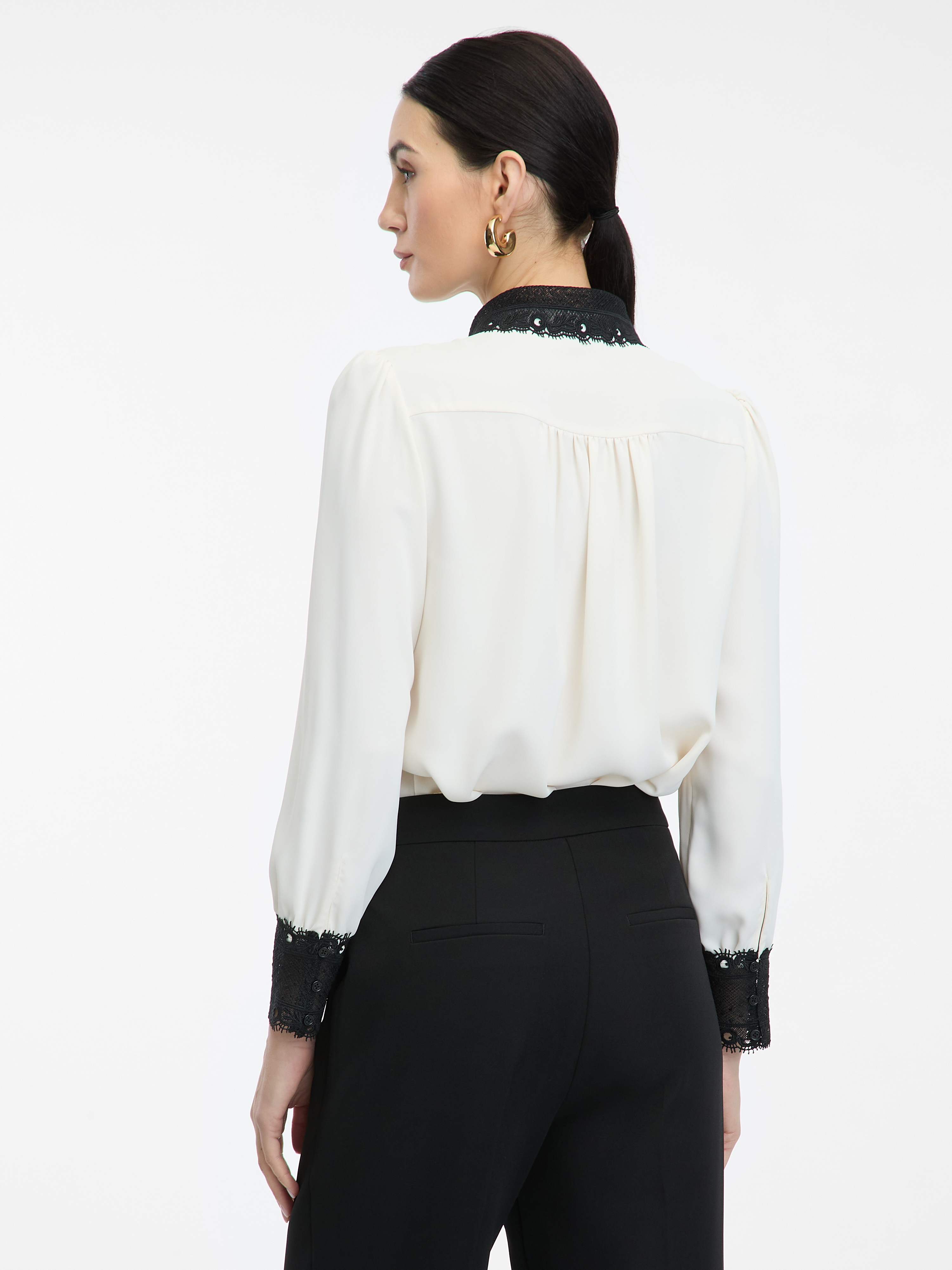 Cream women's shirt with contrasting collar ORSAY - Women's