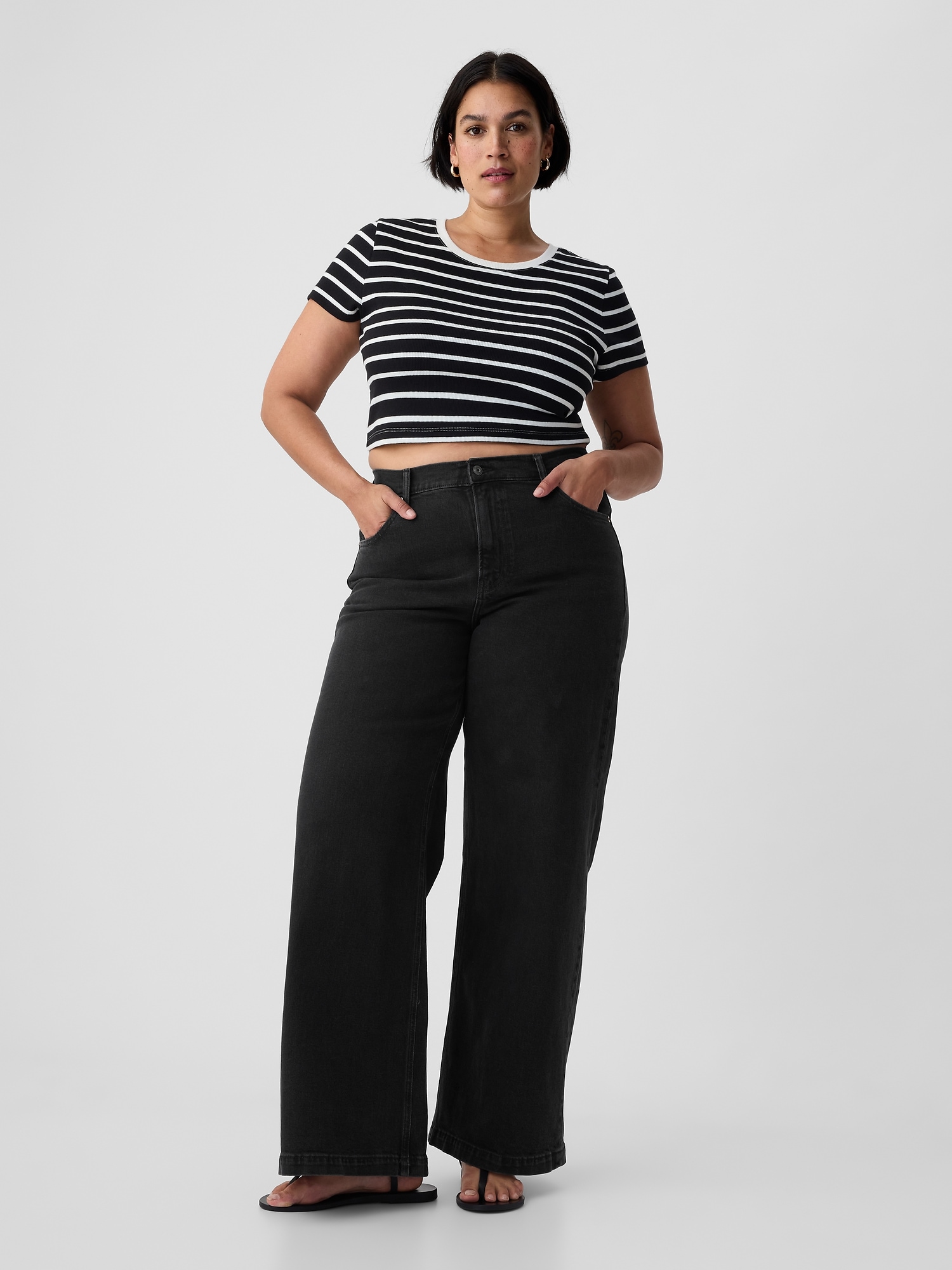 GAP Jeans High Rise Stride Wide - Women&#039;s