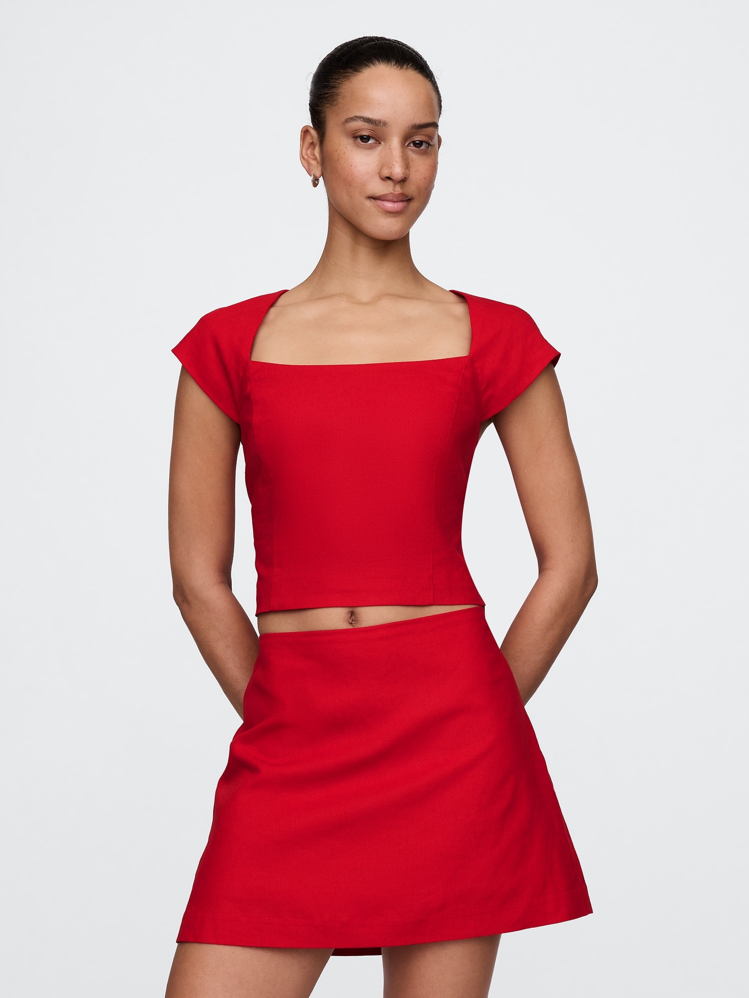 GAP Lněný crop top - Dámské