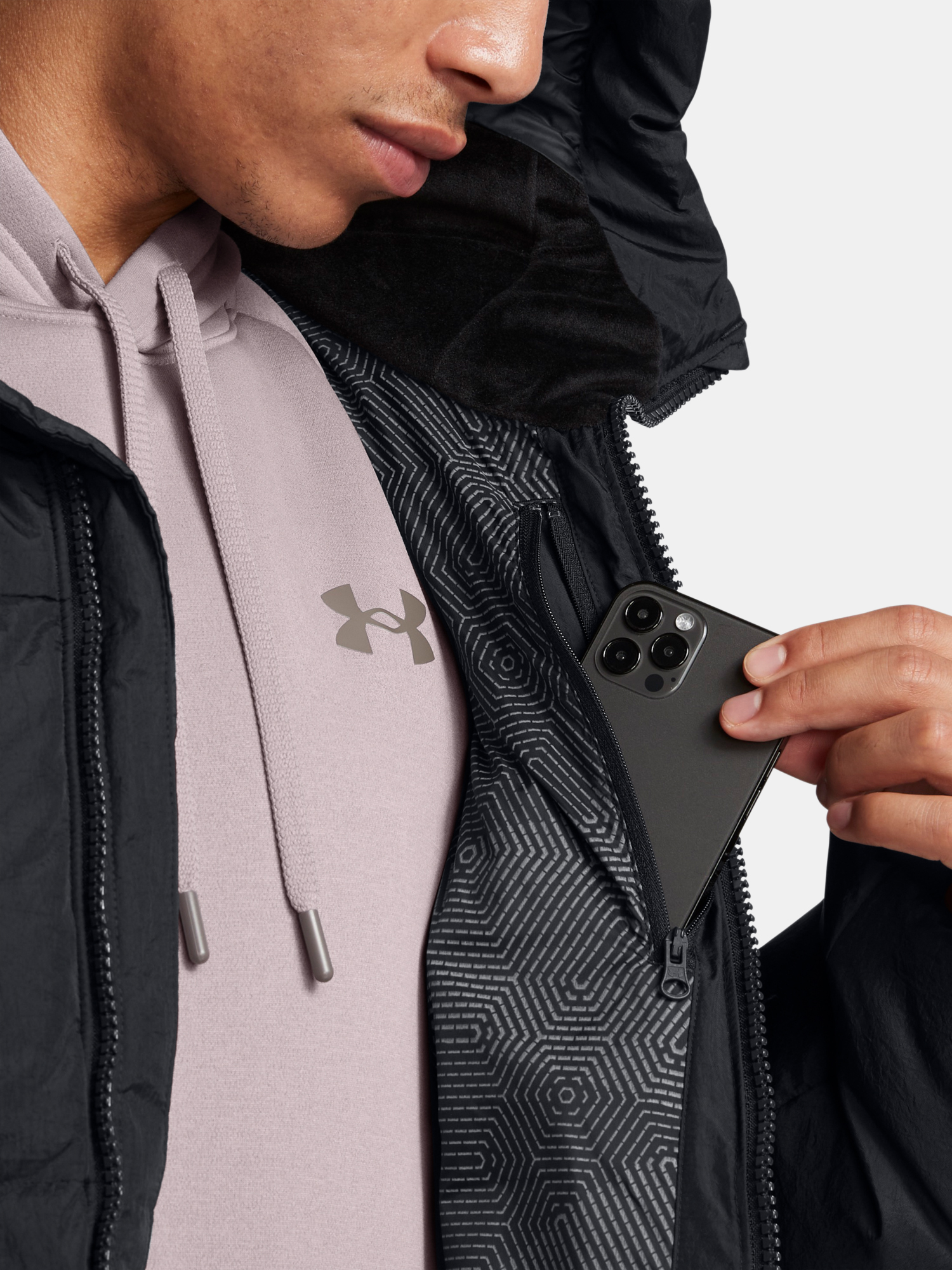 Men&#039;s Under Armour LIMITLESS DOWN JACKET-BLK - Men&#039;s