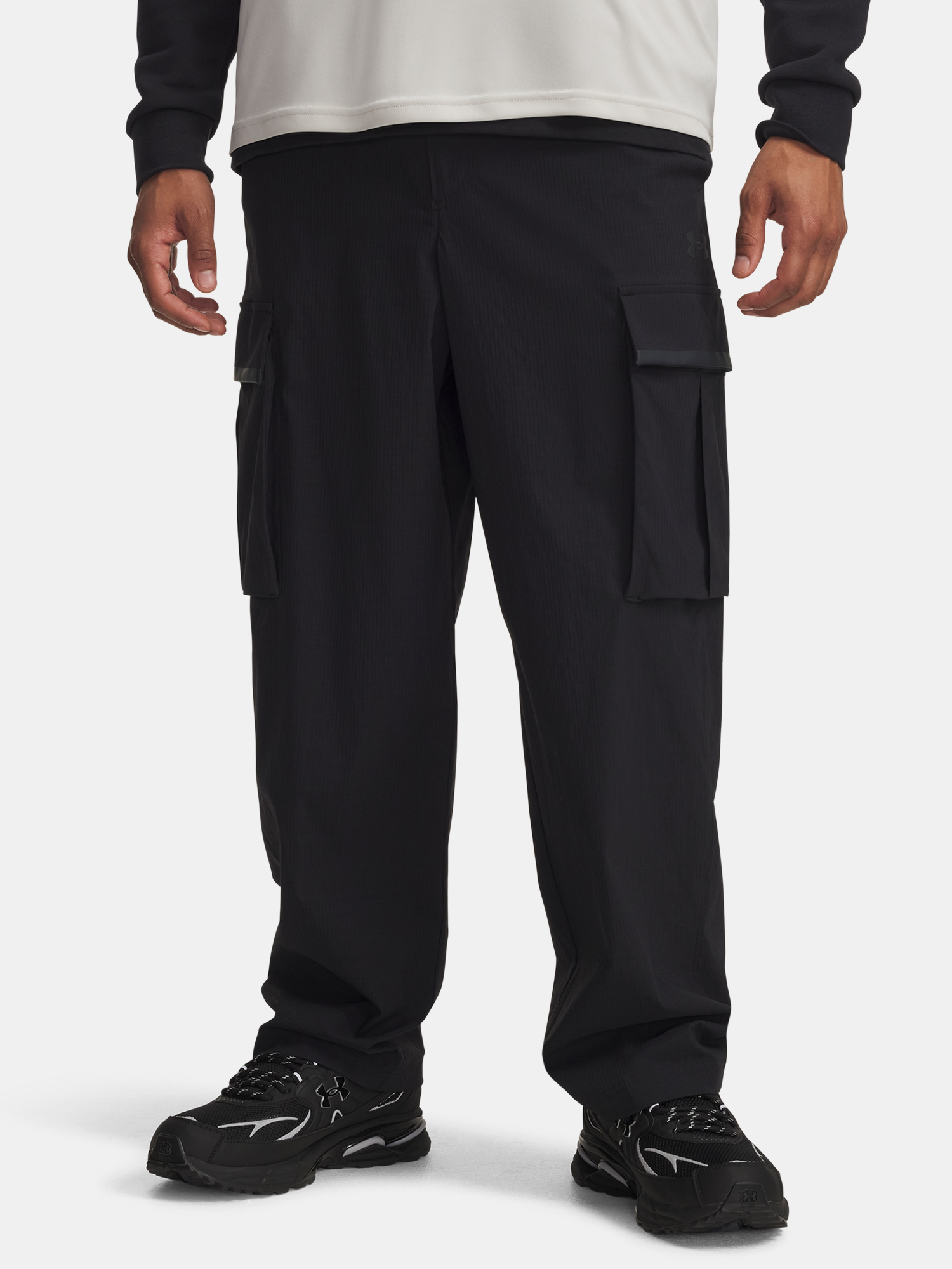 Men&#039;s Sports Pants Under Armour UA UNSTPBLE TXTR WOVEN CARGO-BLK - Men&#039;s