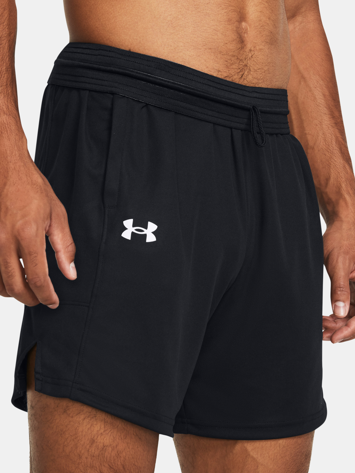 Pantaloni scurti pentru barbati Under Armour - negru