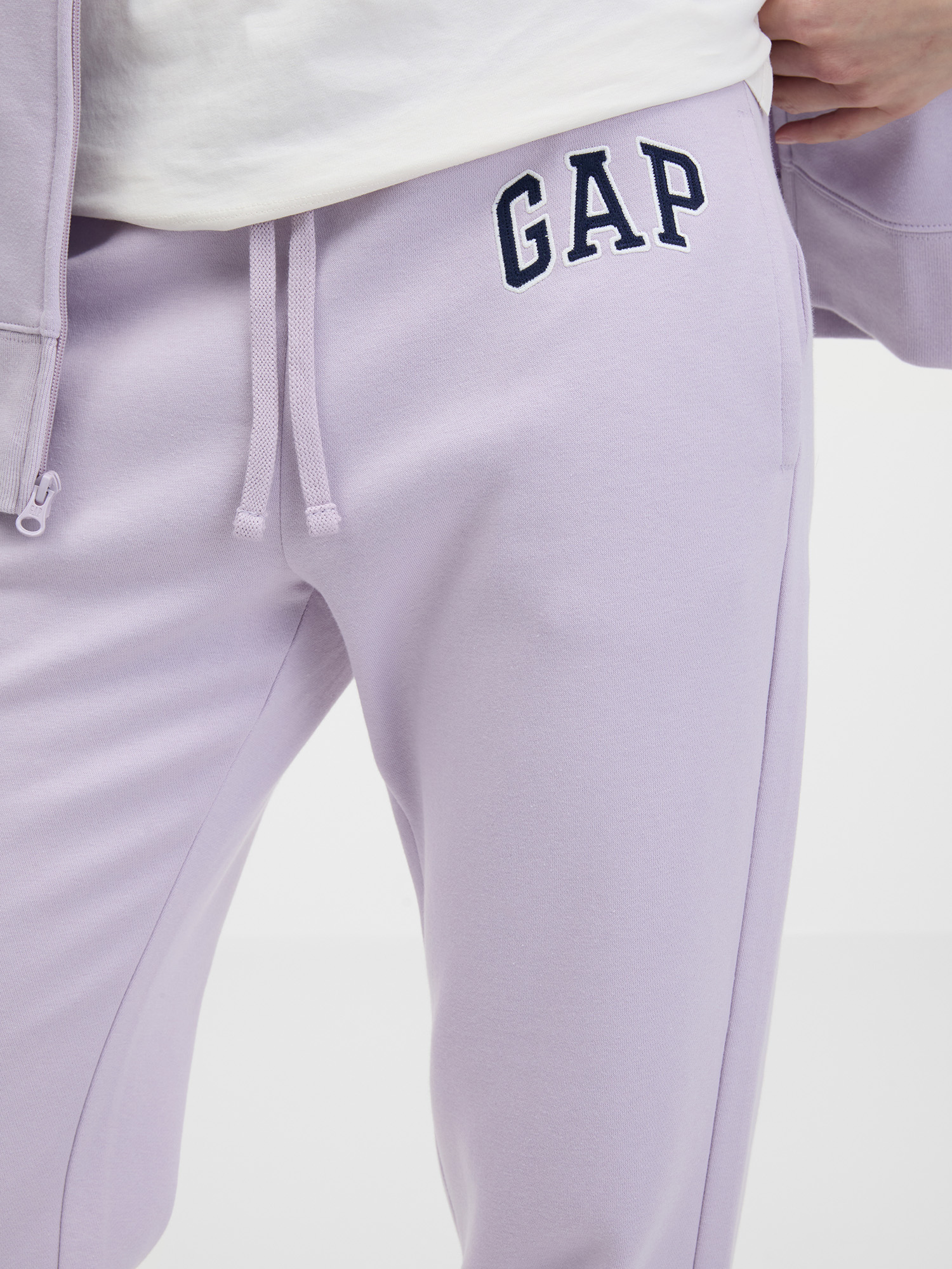 Pantaloni sport pentru femei GAP - mov deschis