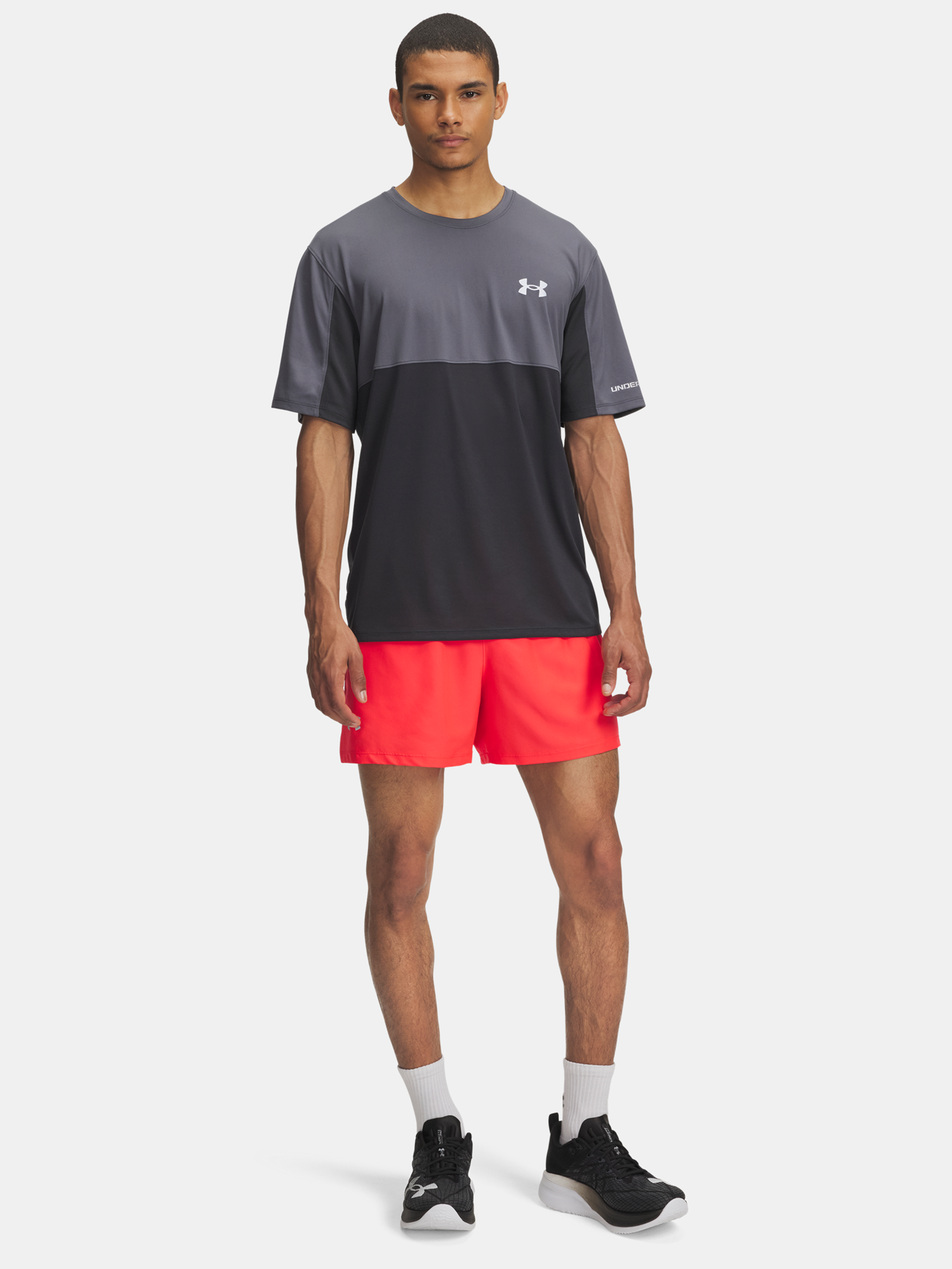 Men&#039;s shorts Under Armour UA LAUNCH 5&#039;&#039; SHORTS-RED - Men