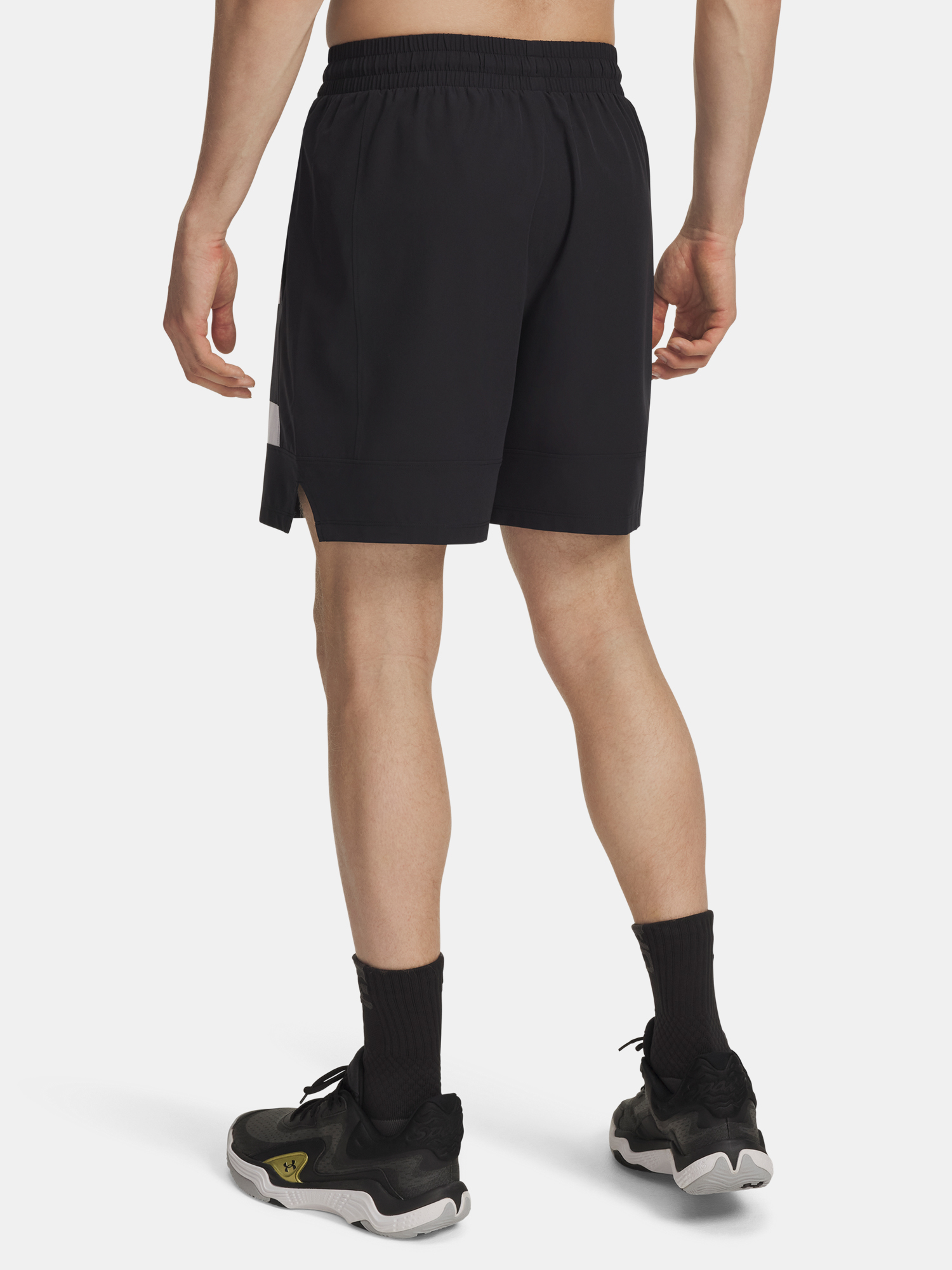 Men&#039;s shorts Under Armour UA M Zone 7in Wvn Short Grphc-BLK - Men