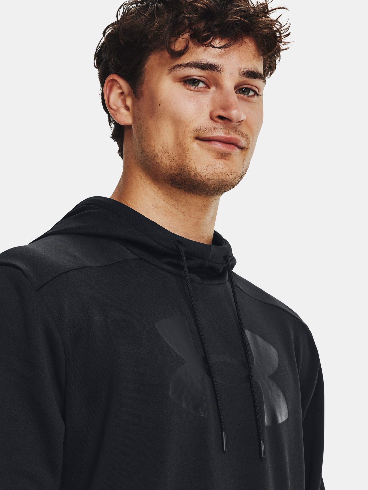 Jachete si tricouri pentru barbati Under Armour - negru
