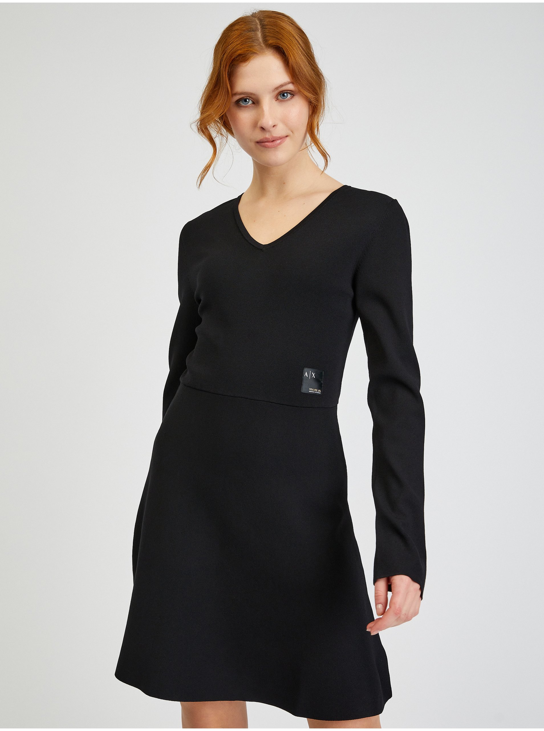 Levně Černé dámské svetrové šaty Armani Exchange - Dámské