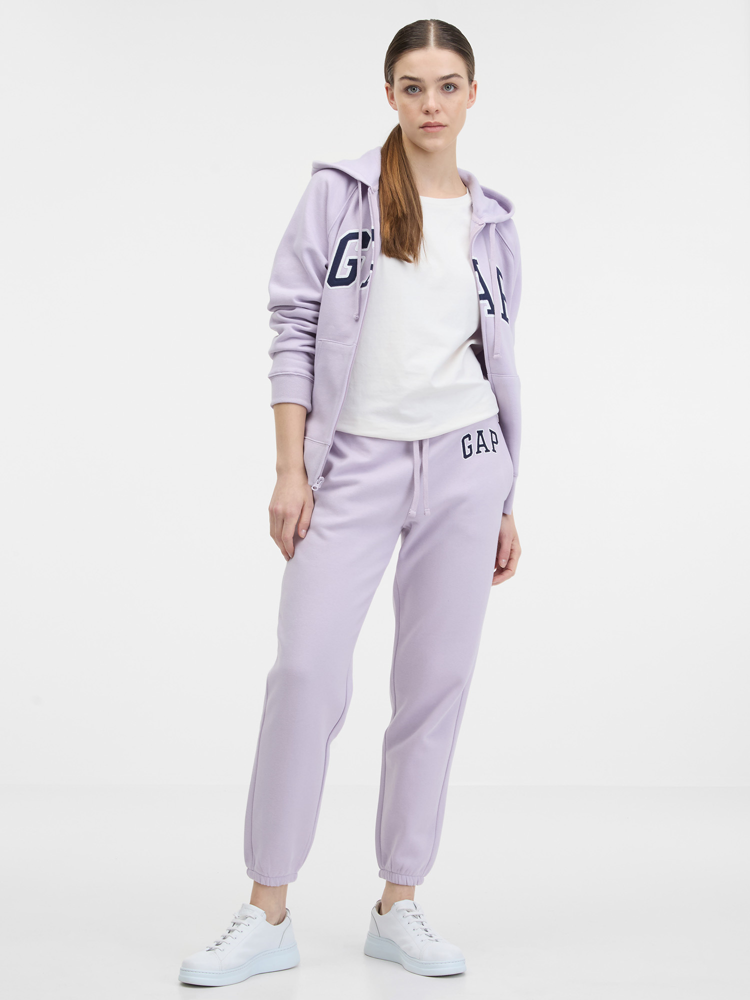 Pantaloni sport pentru femei GAP - mov deschis
