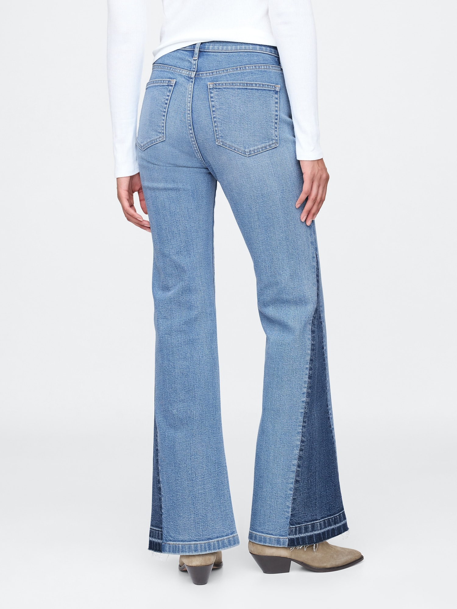 GAP Jeans '70s flare High Rise Patched - Women's