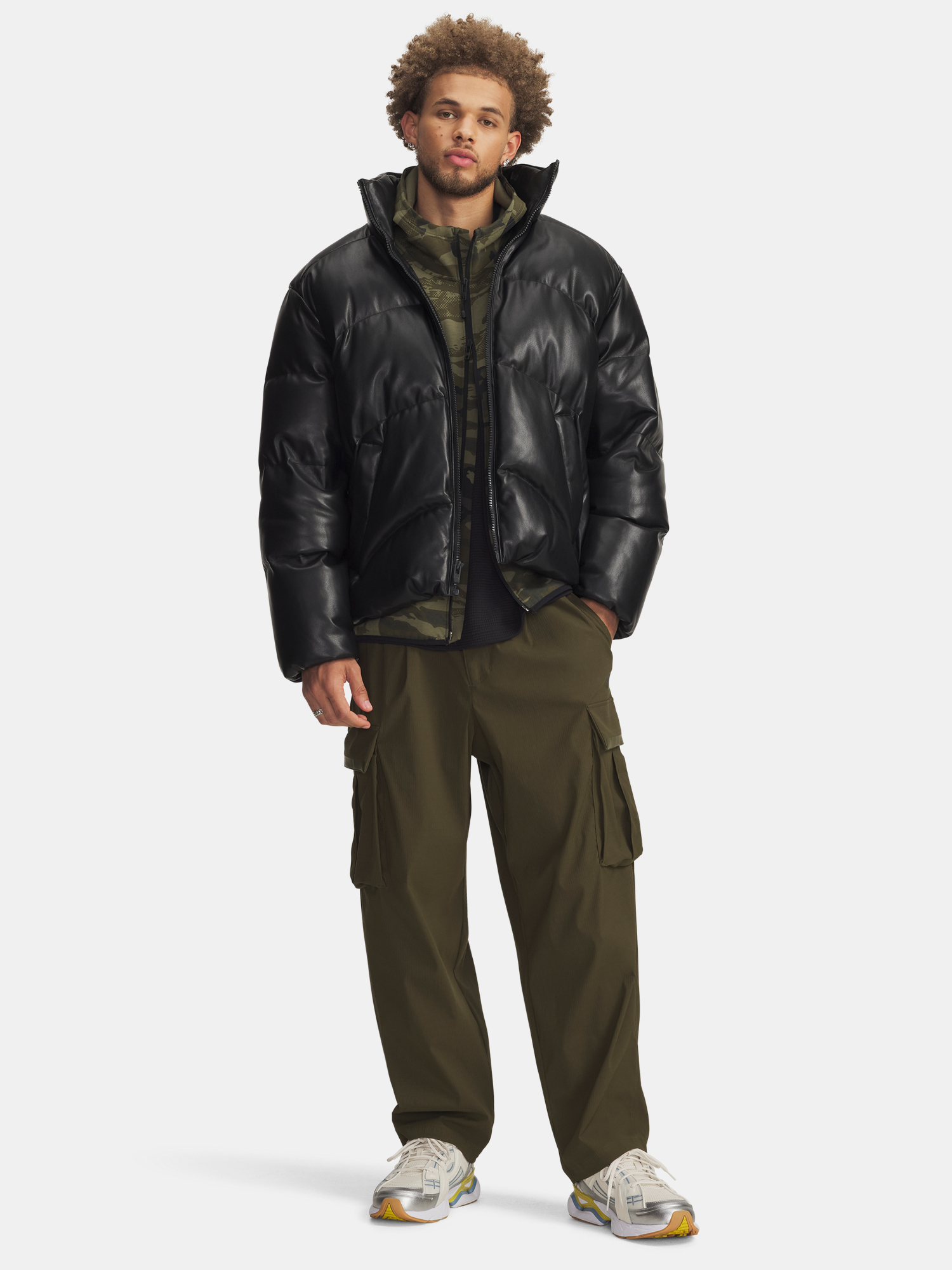 Men&#039;s Under Armour UA UNSTPBLE TXTR WOVEN CARGO-GRN - Men&#039;s Sports Trousers