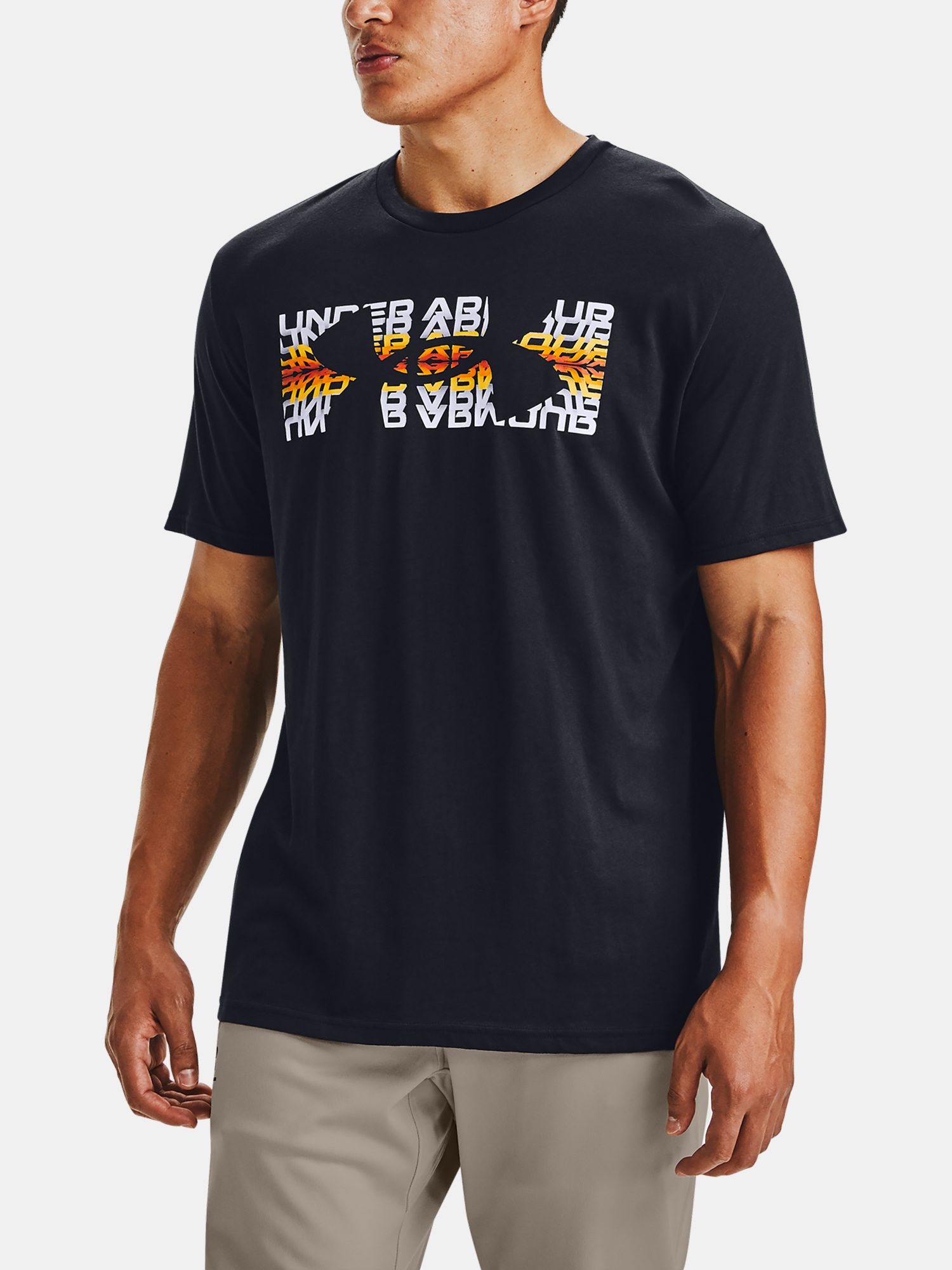 Under Armour T-shirt MULTICOLOR REPEAT SS-BLK