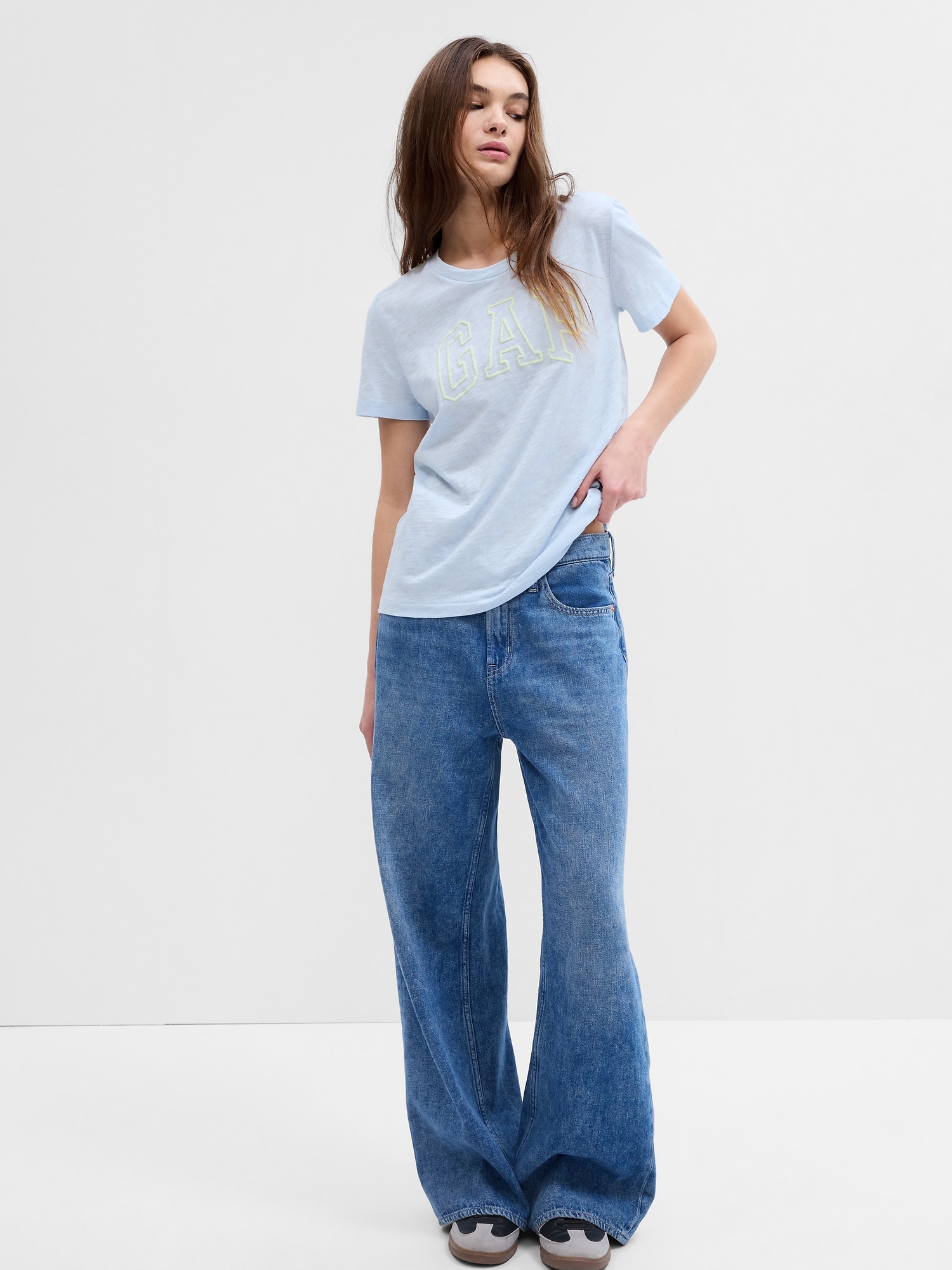 T-shirt with GAP logo - Women's