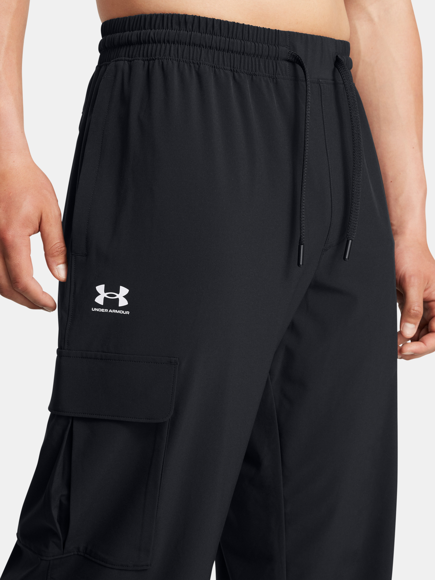 Under Armour Men's UA Vibe Woven Cargo Pants - Men