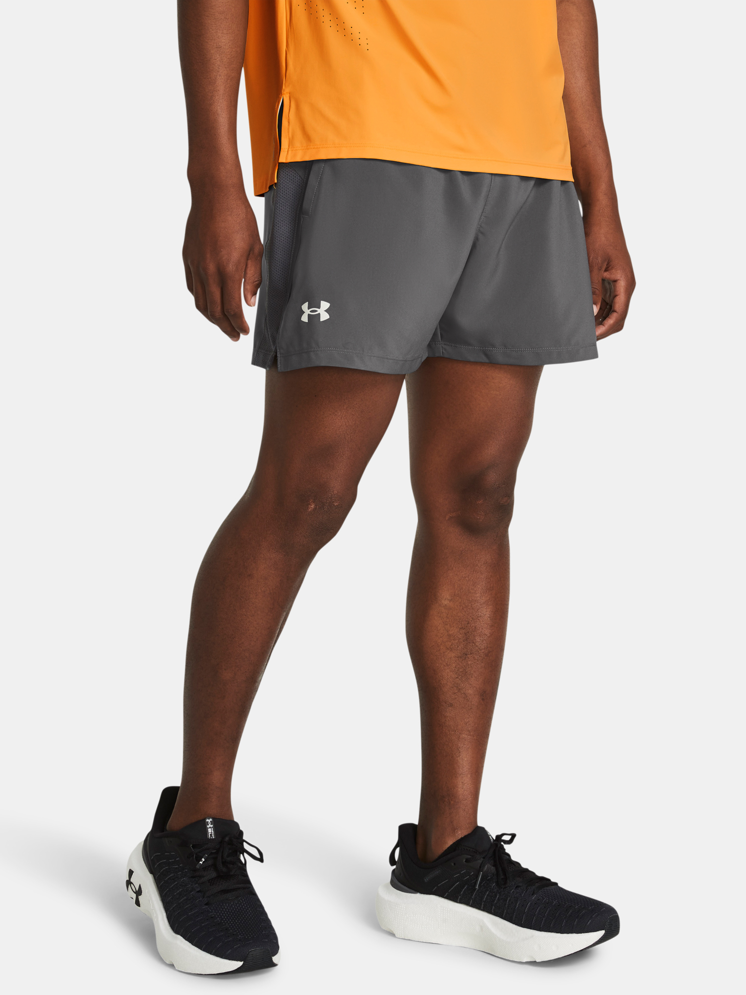 Men&#039;s shorts Under Armour UA LAUNCH 5&#039;&#039; SHORTS-GRY - Men&#039;s
