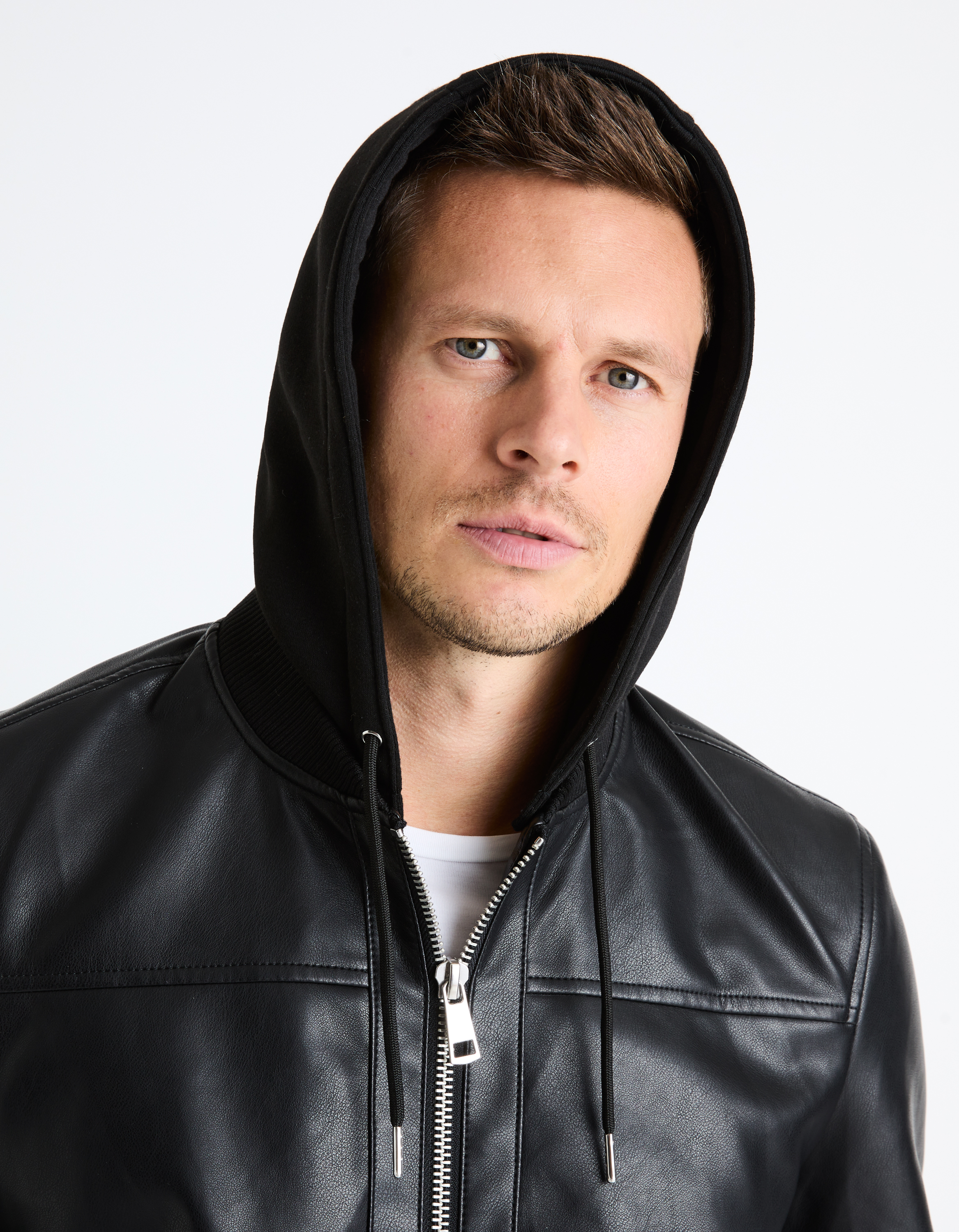 Jachete subtire pentru barbati Celio - negru