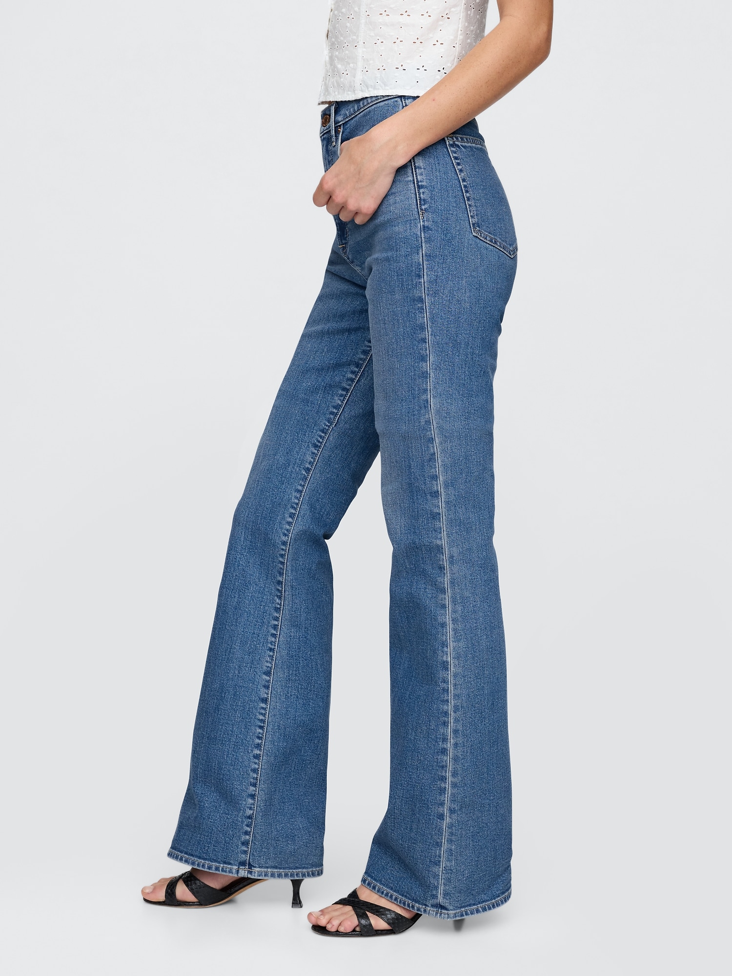 GAP Jeans High Rise '70s Flare - Ladies