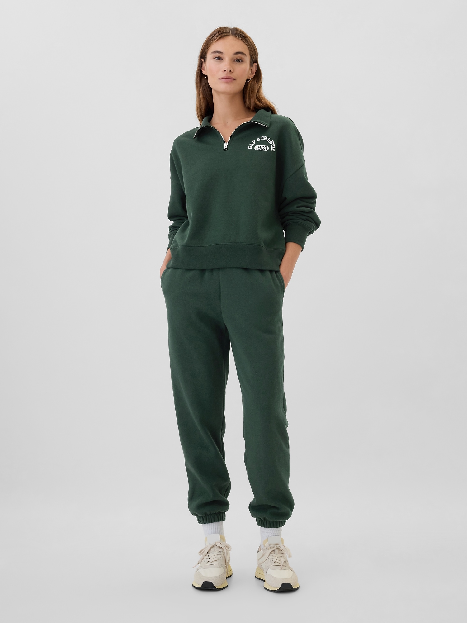 GAP Oversize sweatshirt with logo - Women's