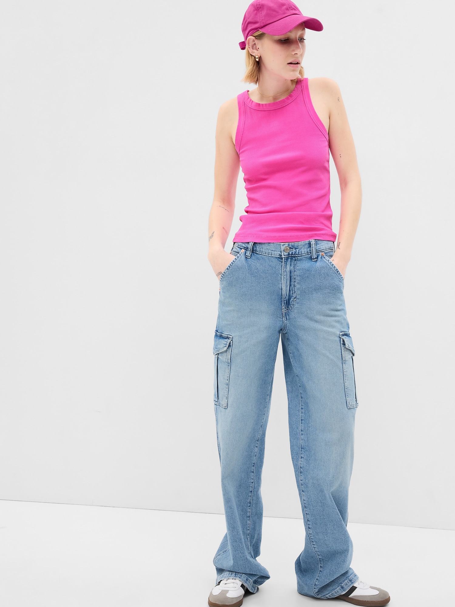 GAP Tank Top - Women