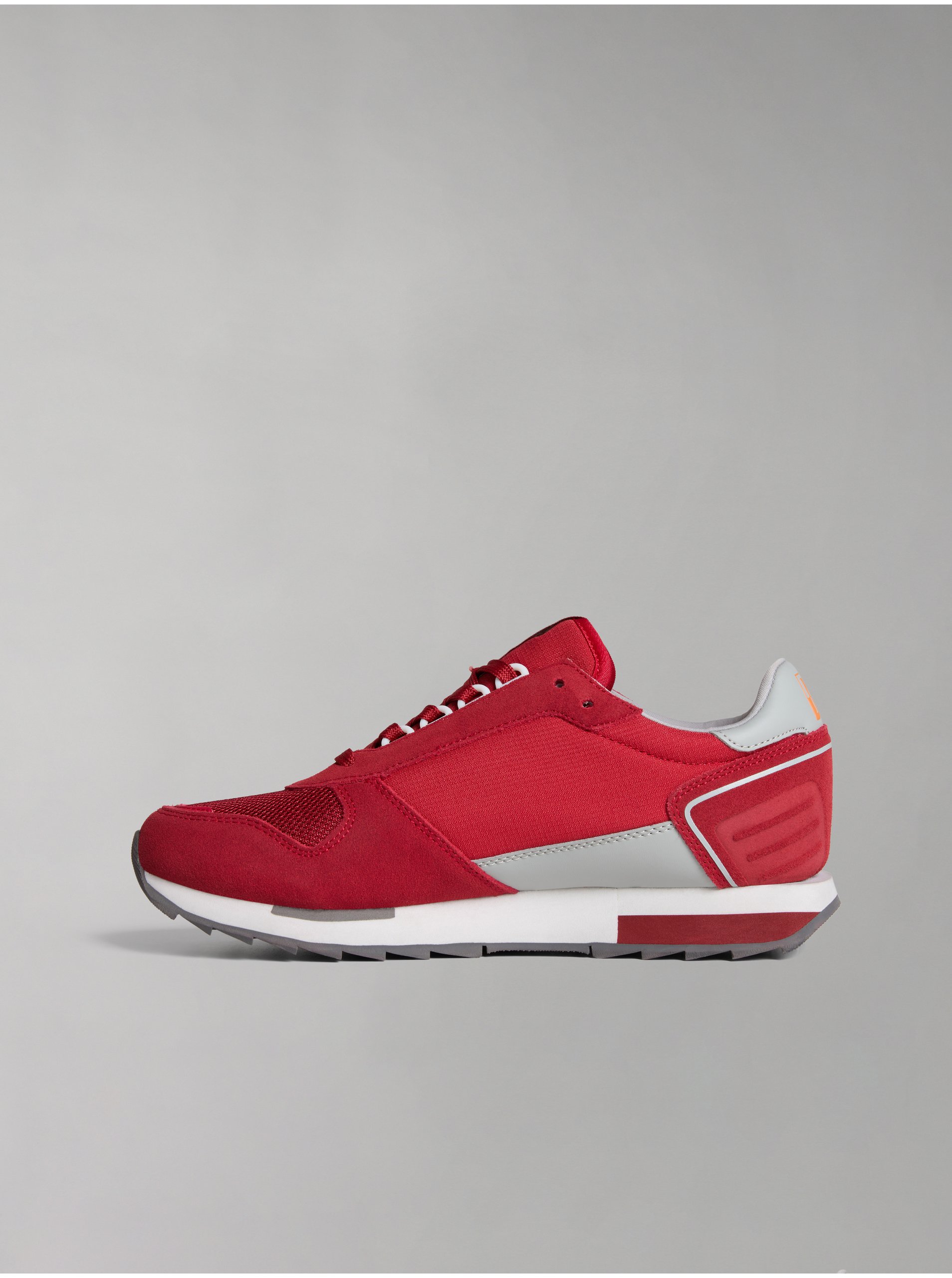 Tenisi barbati, Napapijri