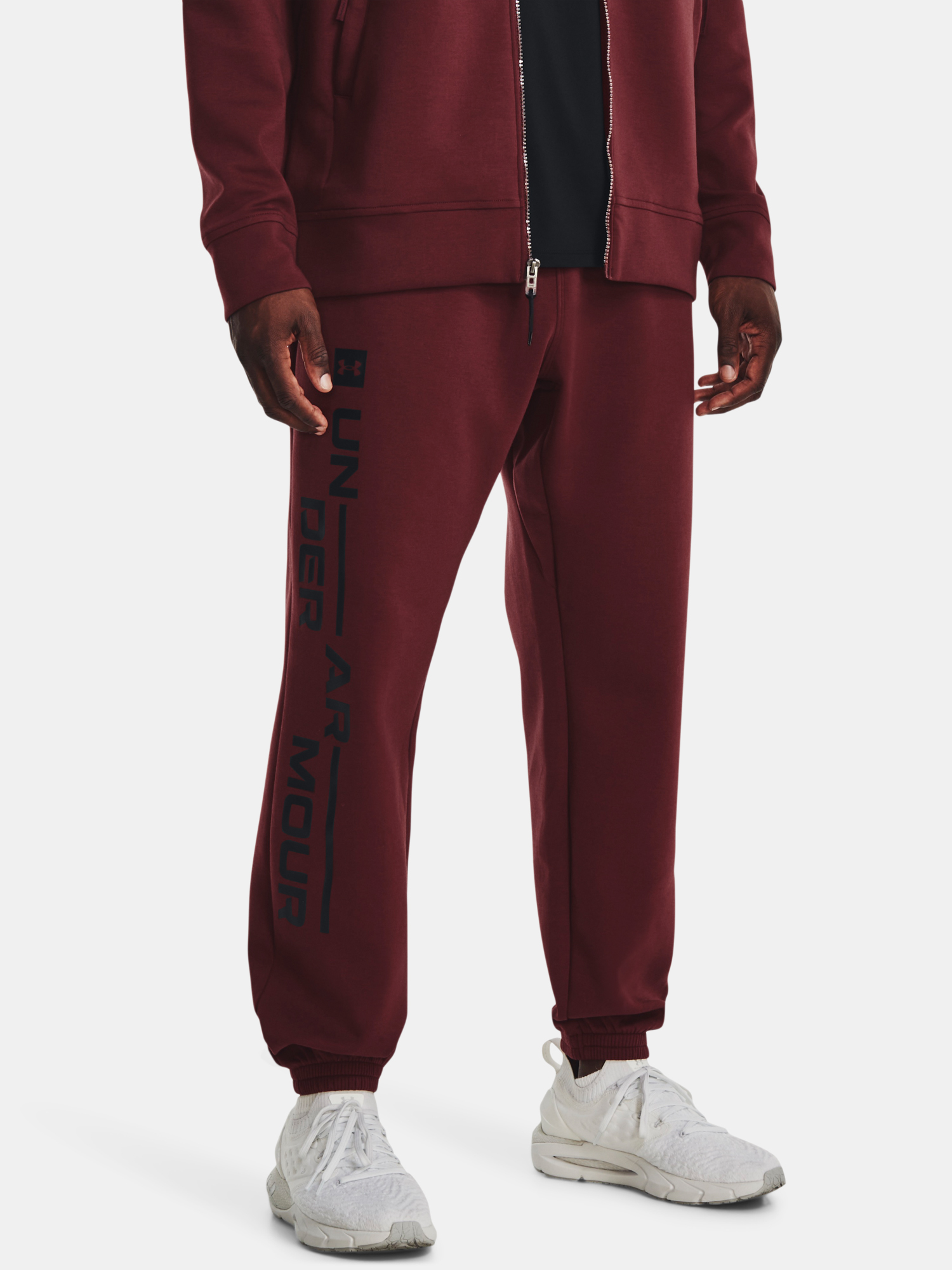 Under Armour Sweatpants UA Summit Knit Grphic Jogger-RED - Mens