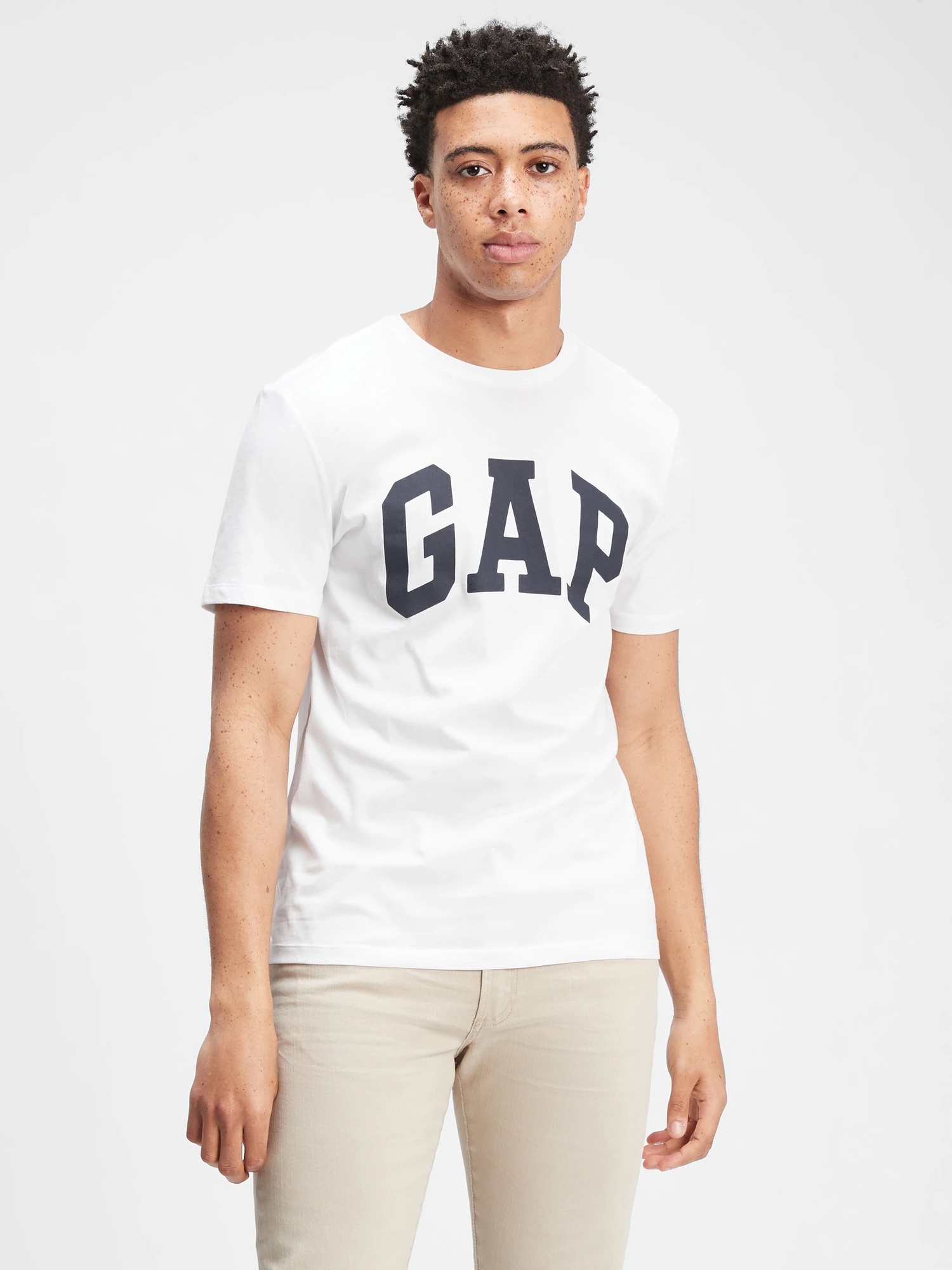 Tricou barbati, GAP Logo