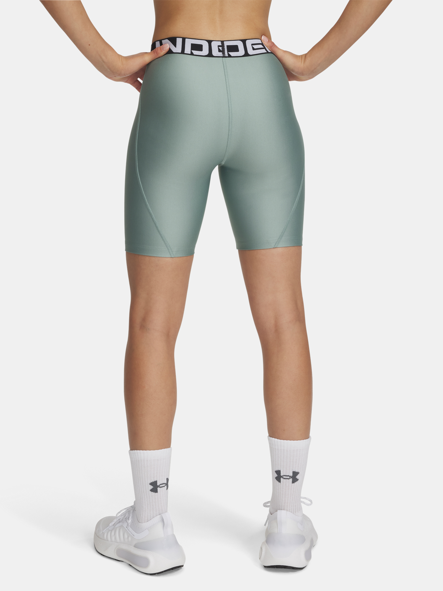 Women&#039;s shorts Under Armour UA HG 8in Short - Women&#039;s