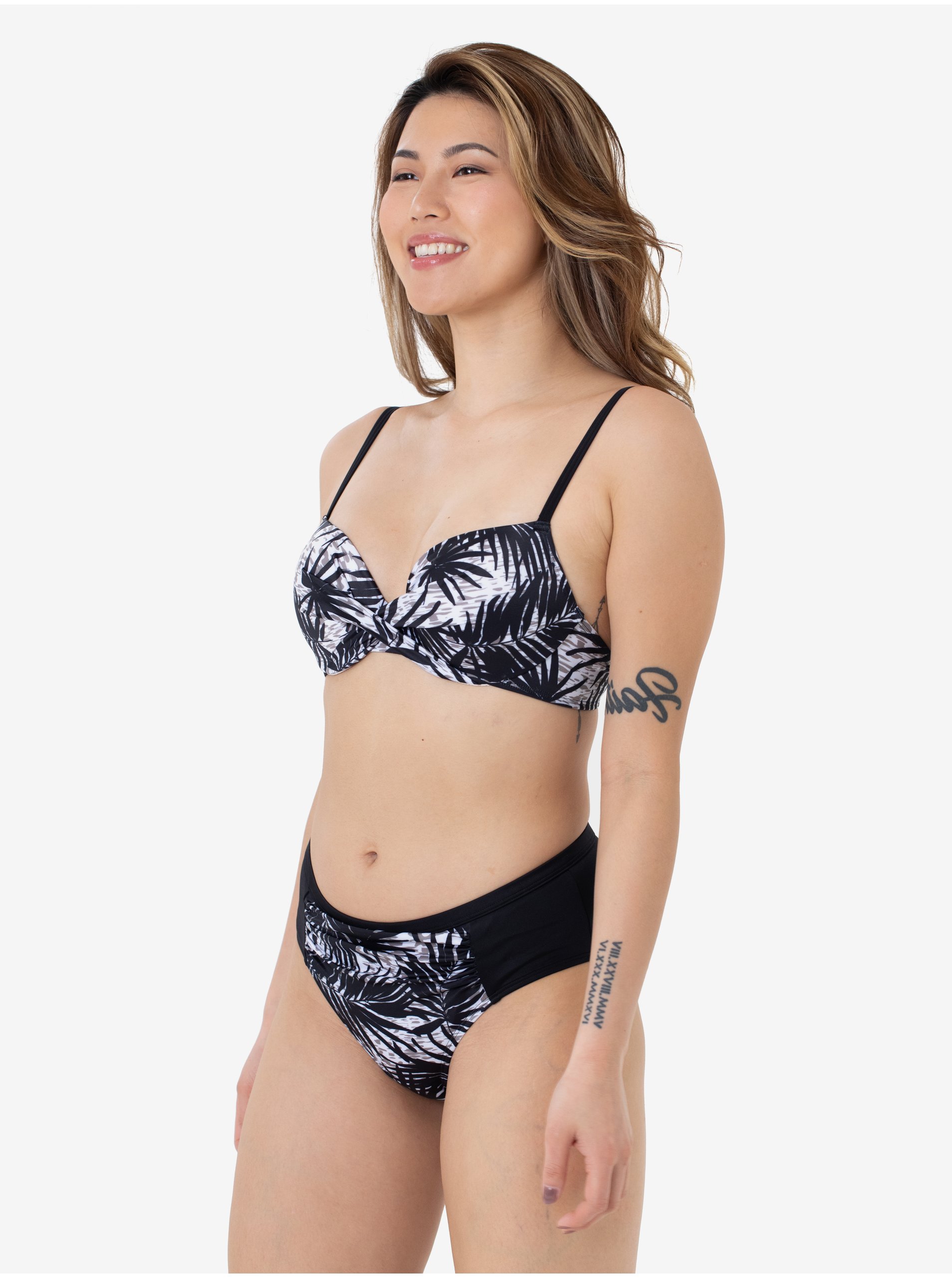 Marimi curvy pentru femei DORINA - negru, alb