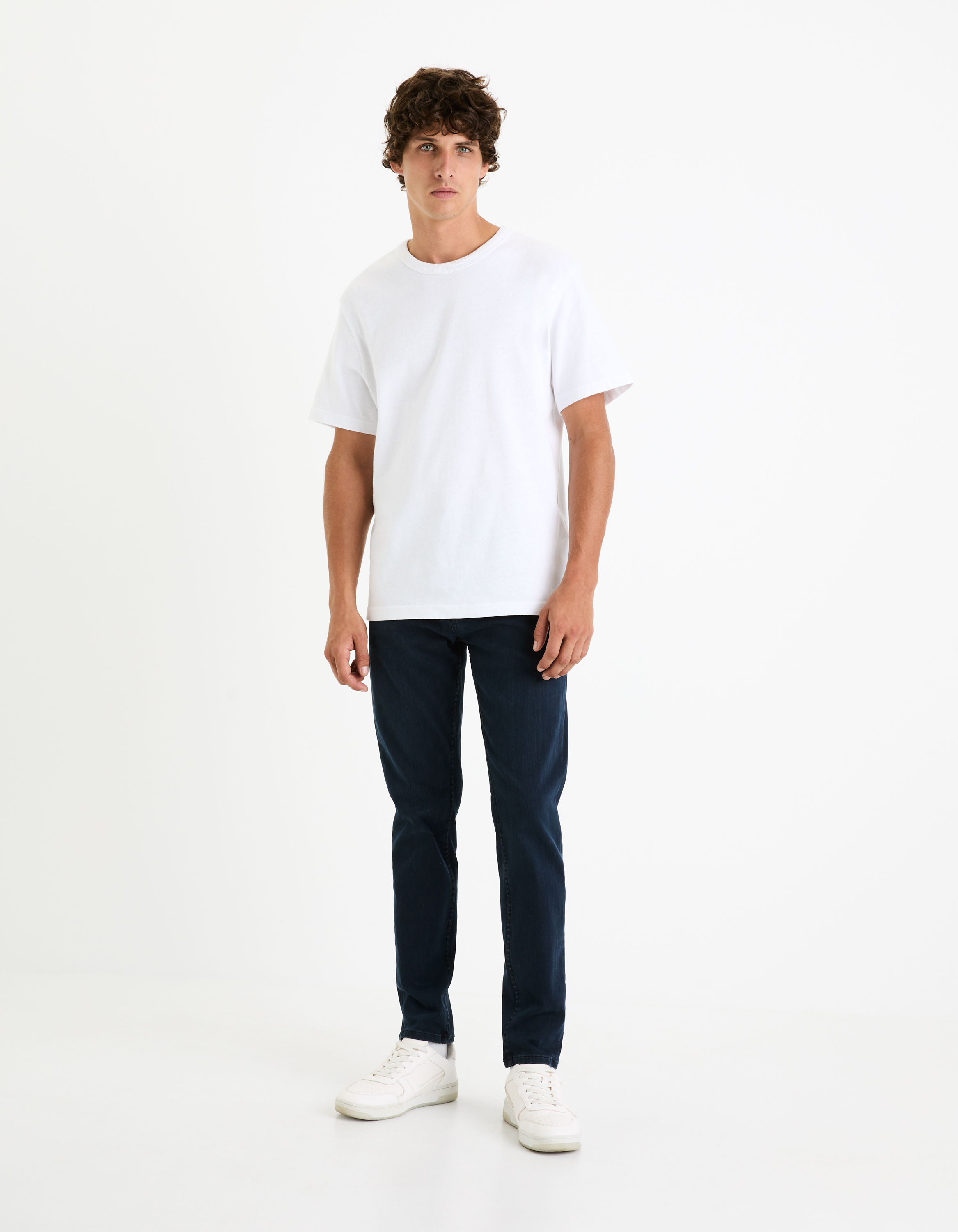 Blugi barbati, Celio