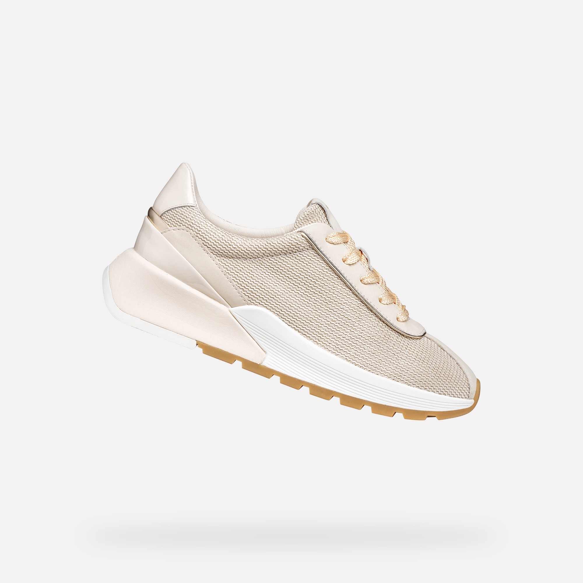 Бежови дамски маратонки Geox Metropoli