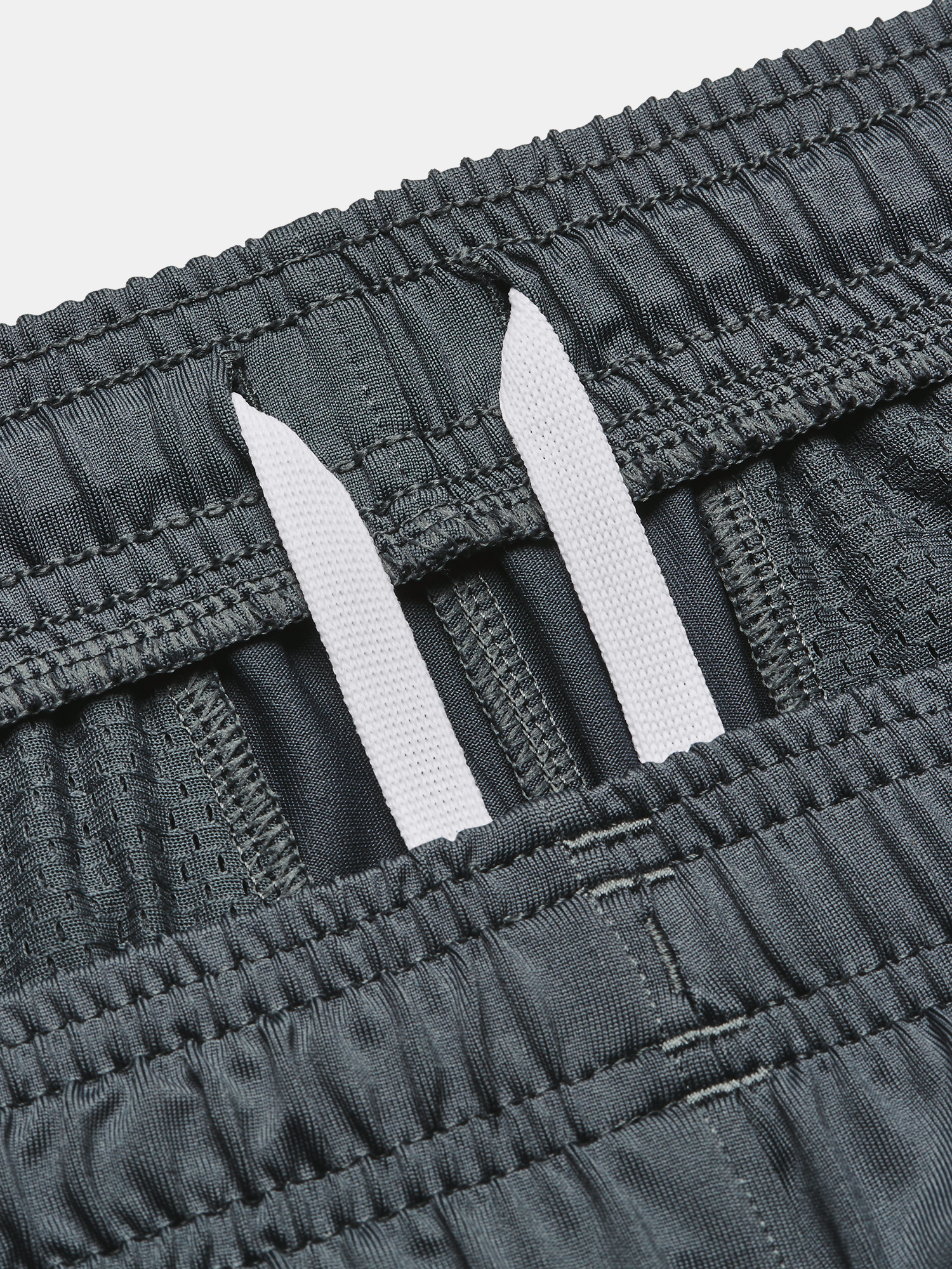 Pantaloni si pantaloni scurti pentru barbati Under Armour - gri