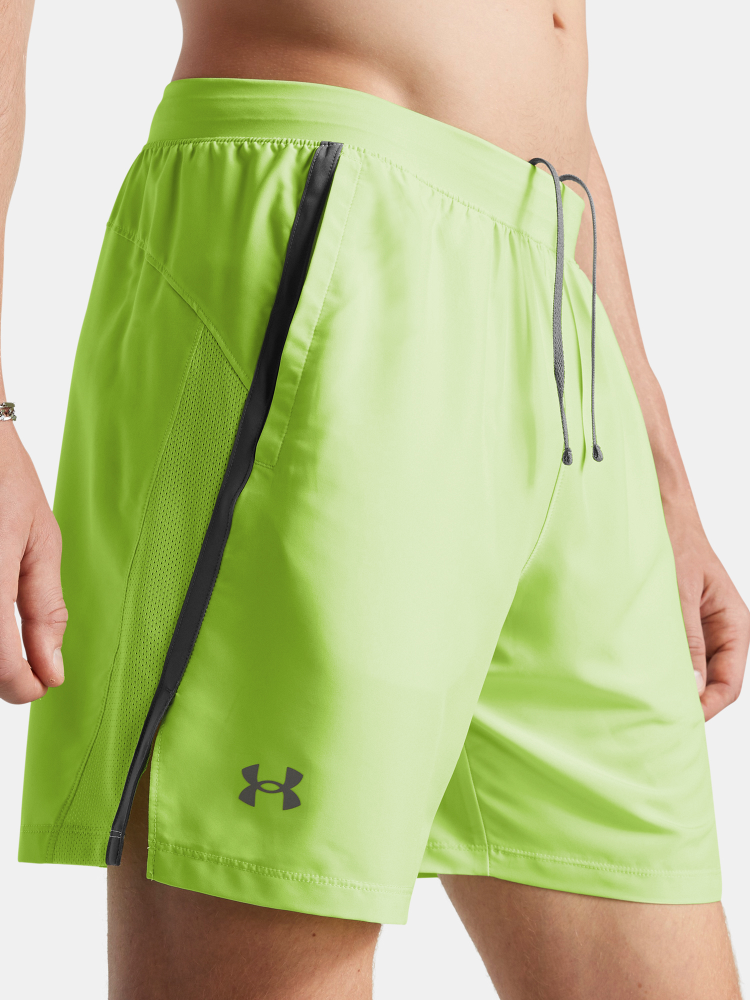 Under Armour Men&#039;s shorts UA LAUNCH 7&#039;&#039; SHORTS - Men