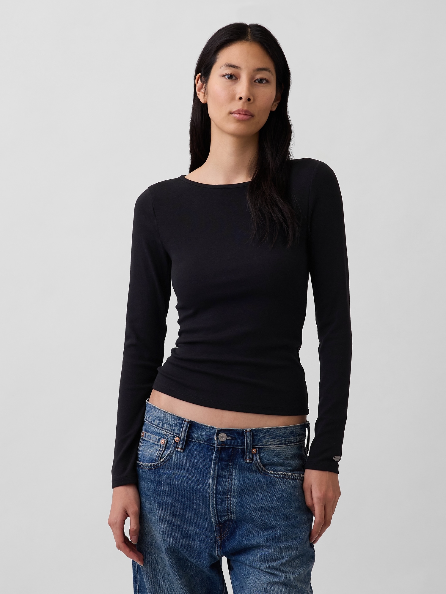 Тениска GAP с връзки на гърба