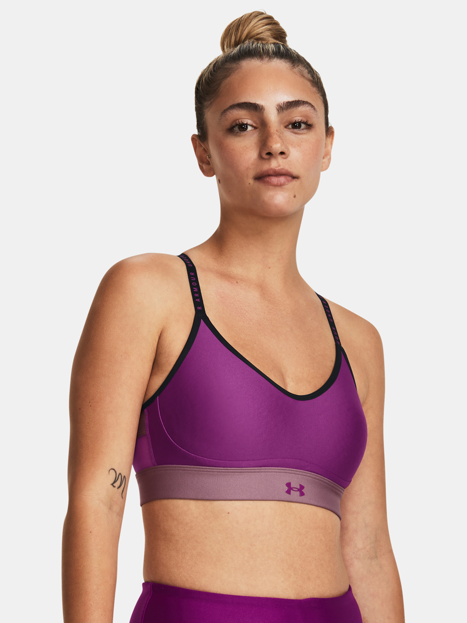 Fialová športová podprsenka Under Armour Infinity Covered Low