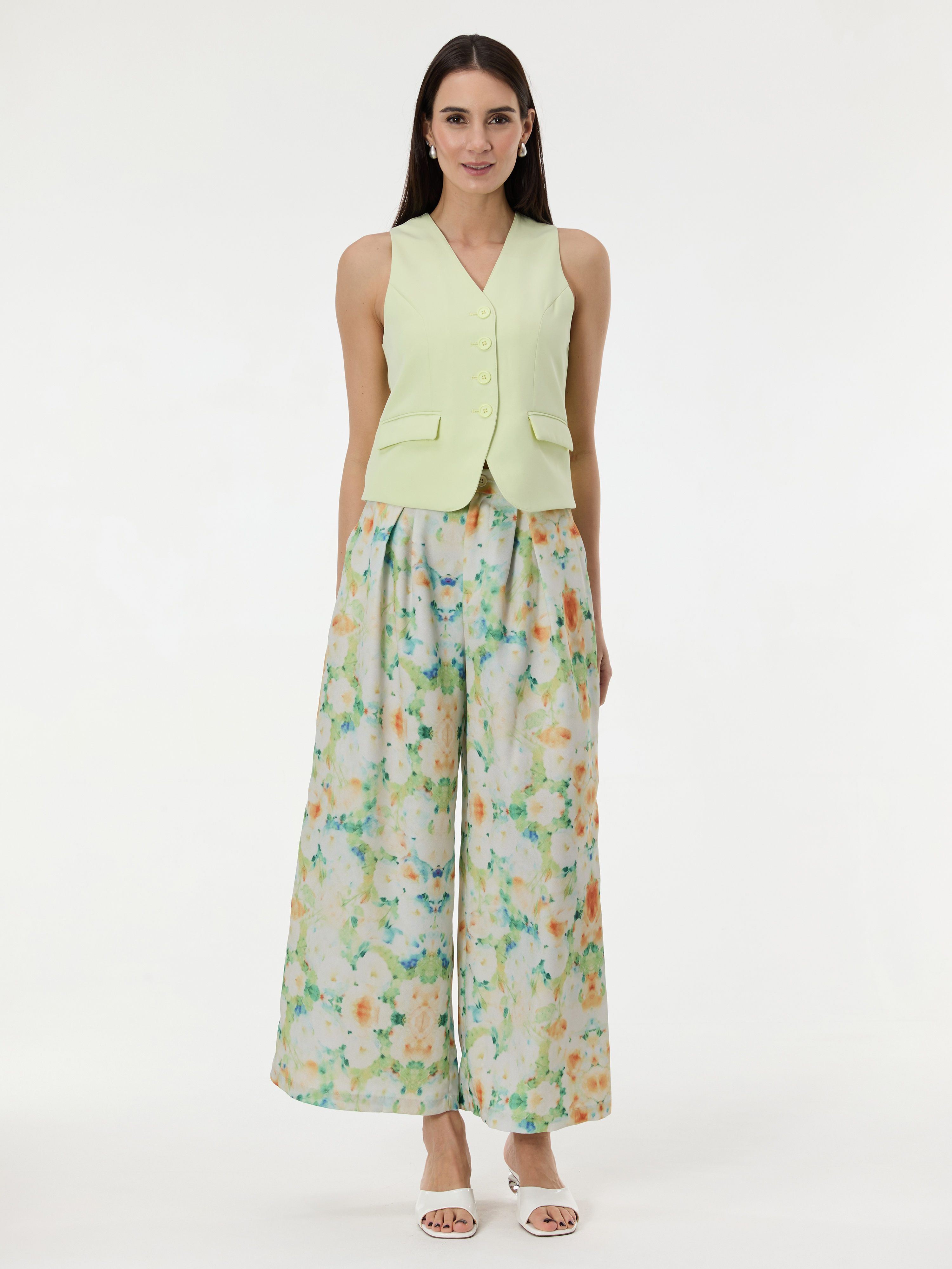 Светлозелени дамски шарени панталони ORSAY