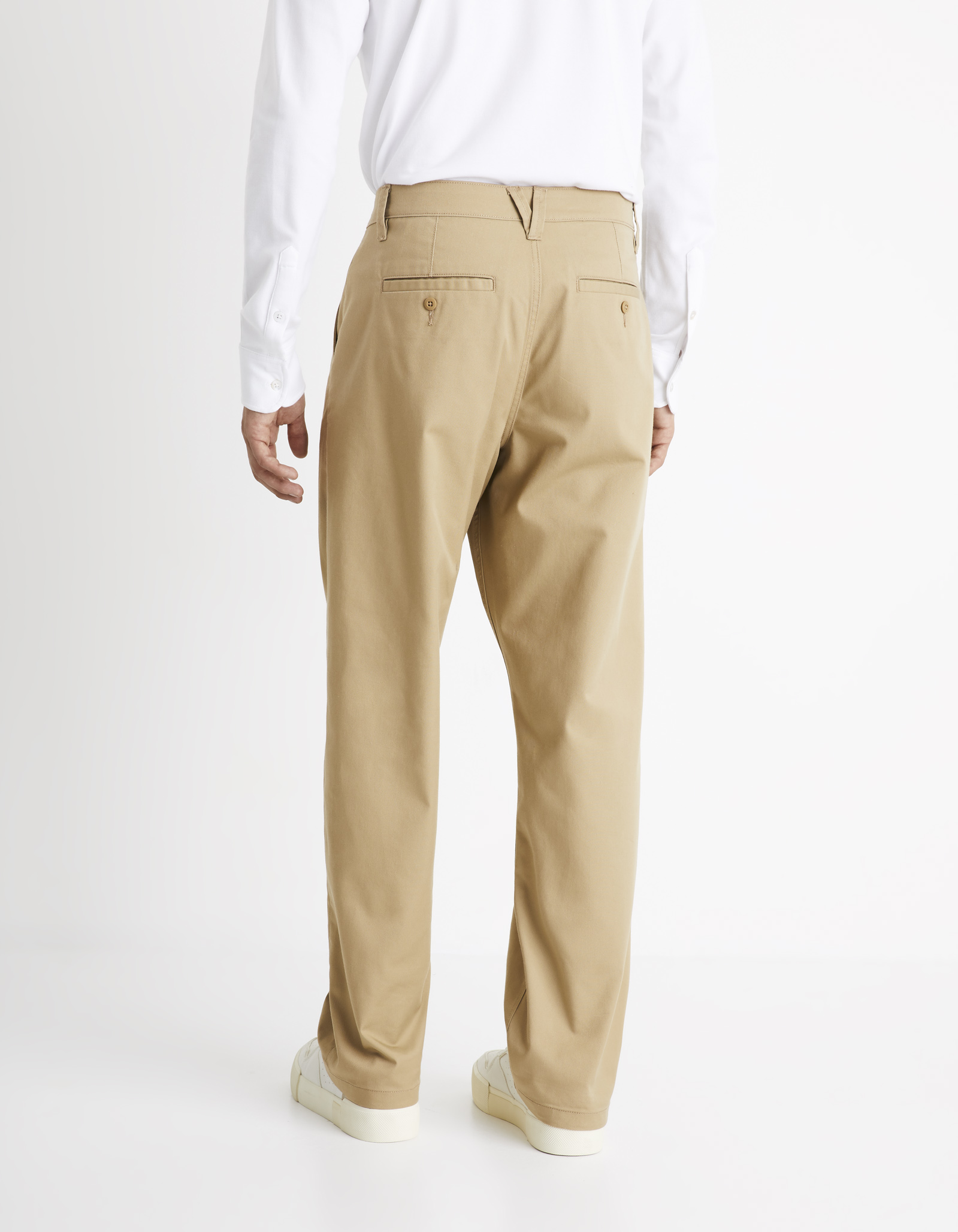 Pantaloni barbati Celio Chino
