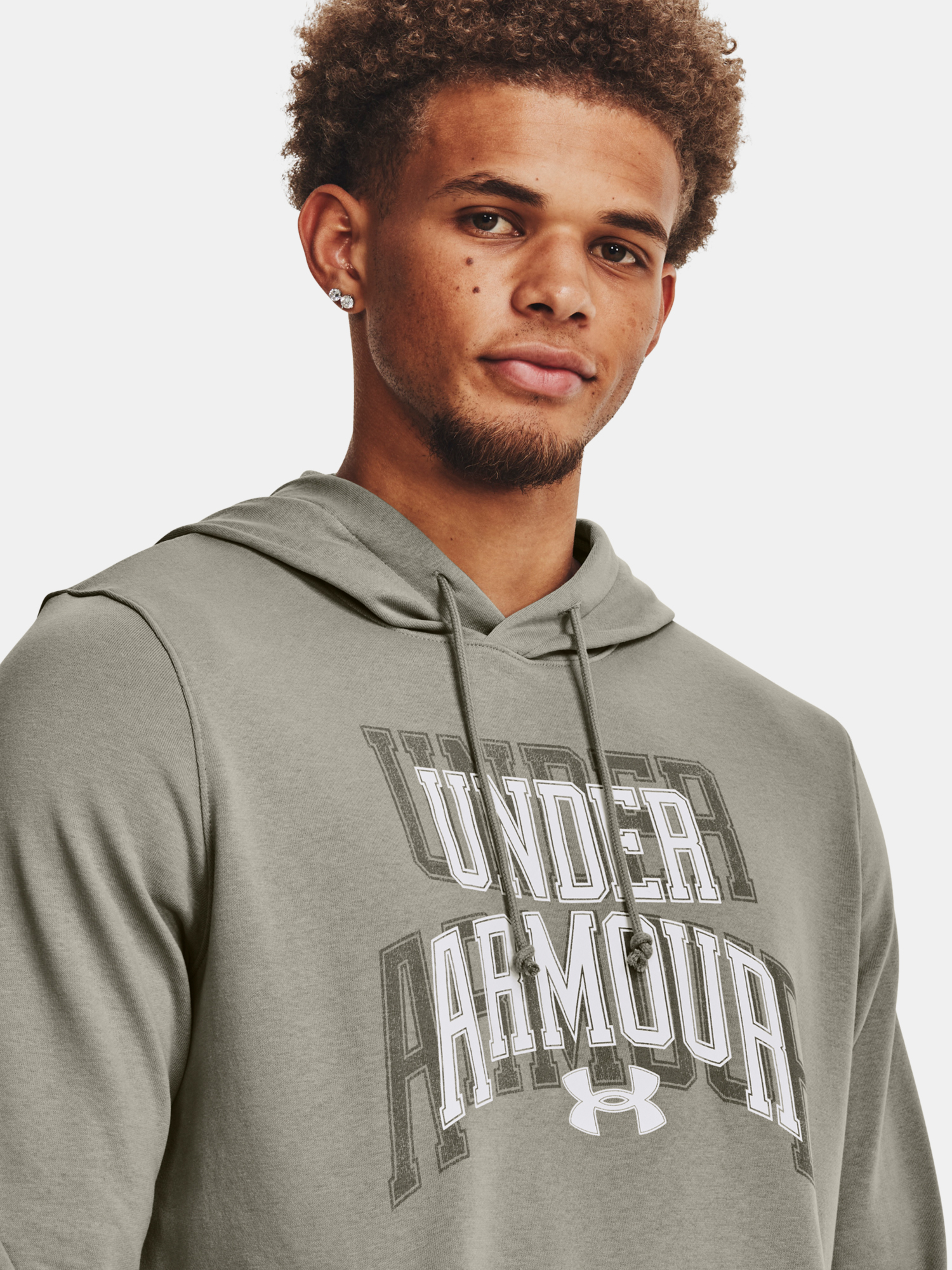 Jachete si tricouri pentru barbati Under Armour - verde deschis