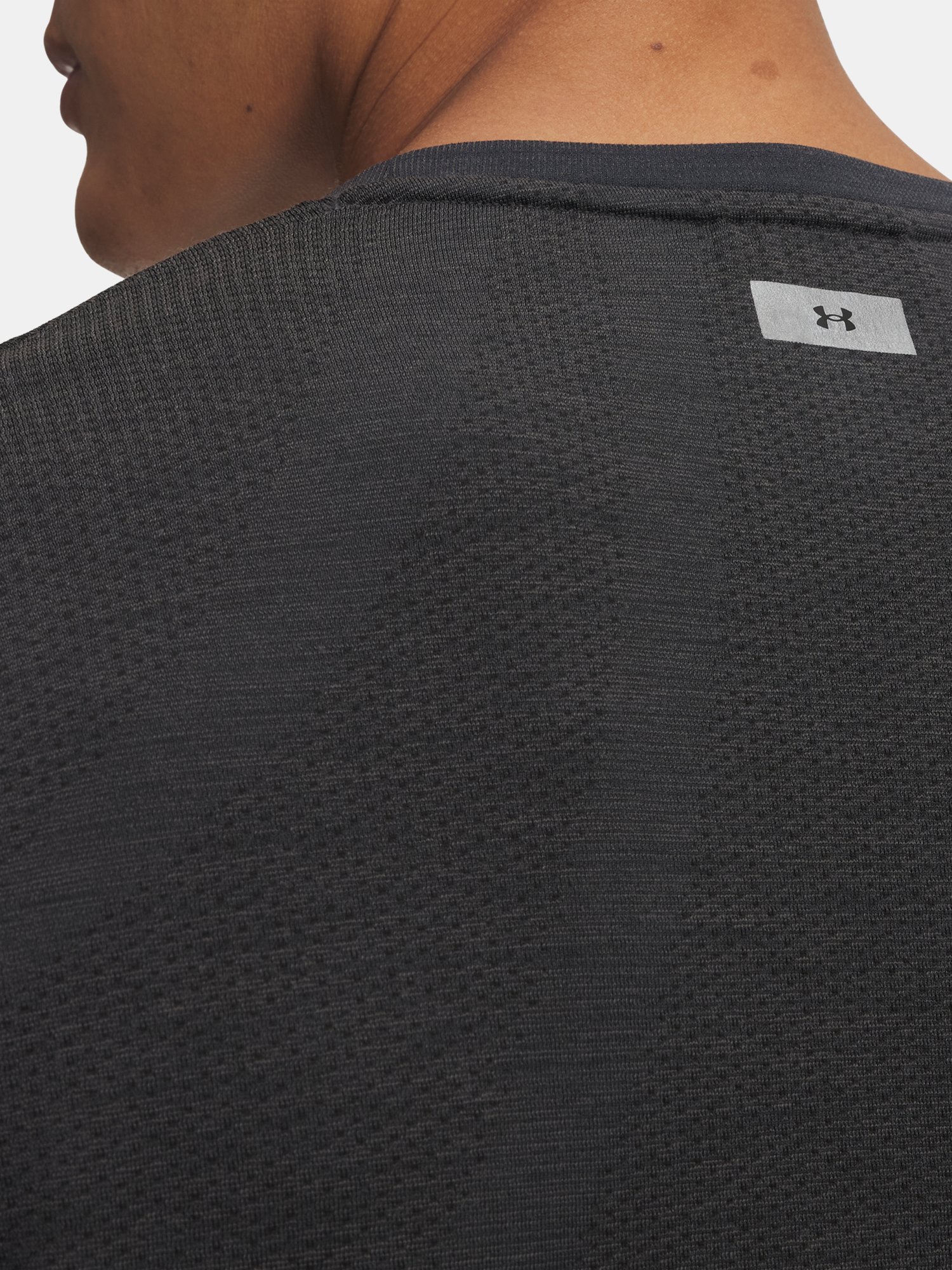 Men's Under Armour UA Trail Run Wool SS-BLK T-Shirt - Men's