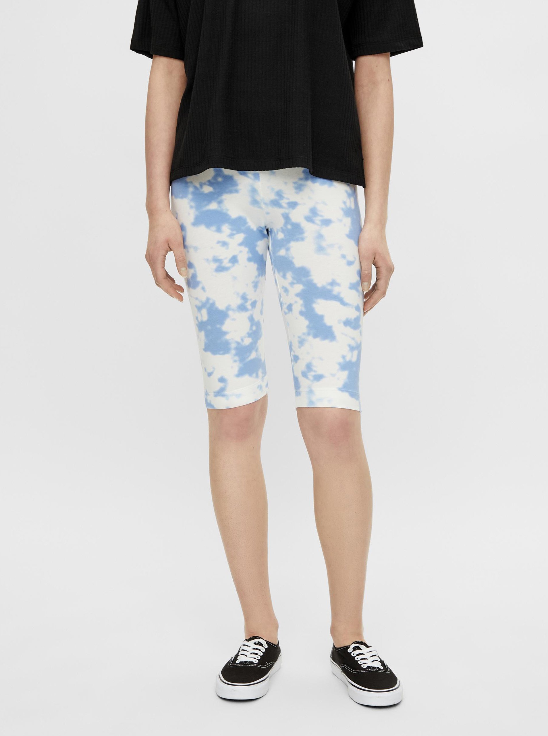 Bílo-modré vzorované krátké legíny Pieces Tabbi Biker shorts - Dámské