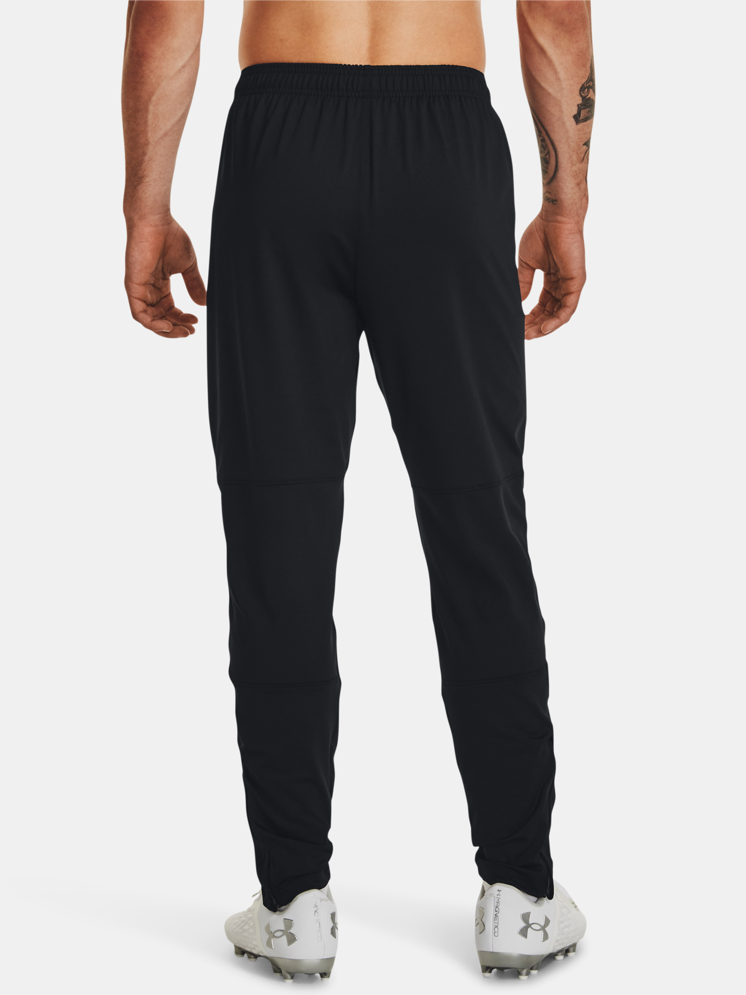 Pantaloni si pantaloni scurti pentru barbati Under Armour - negru