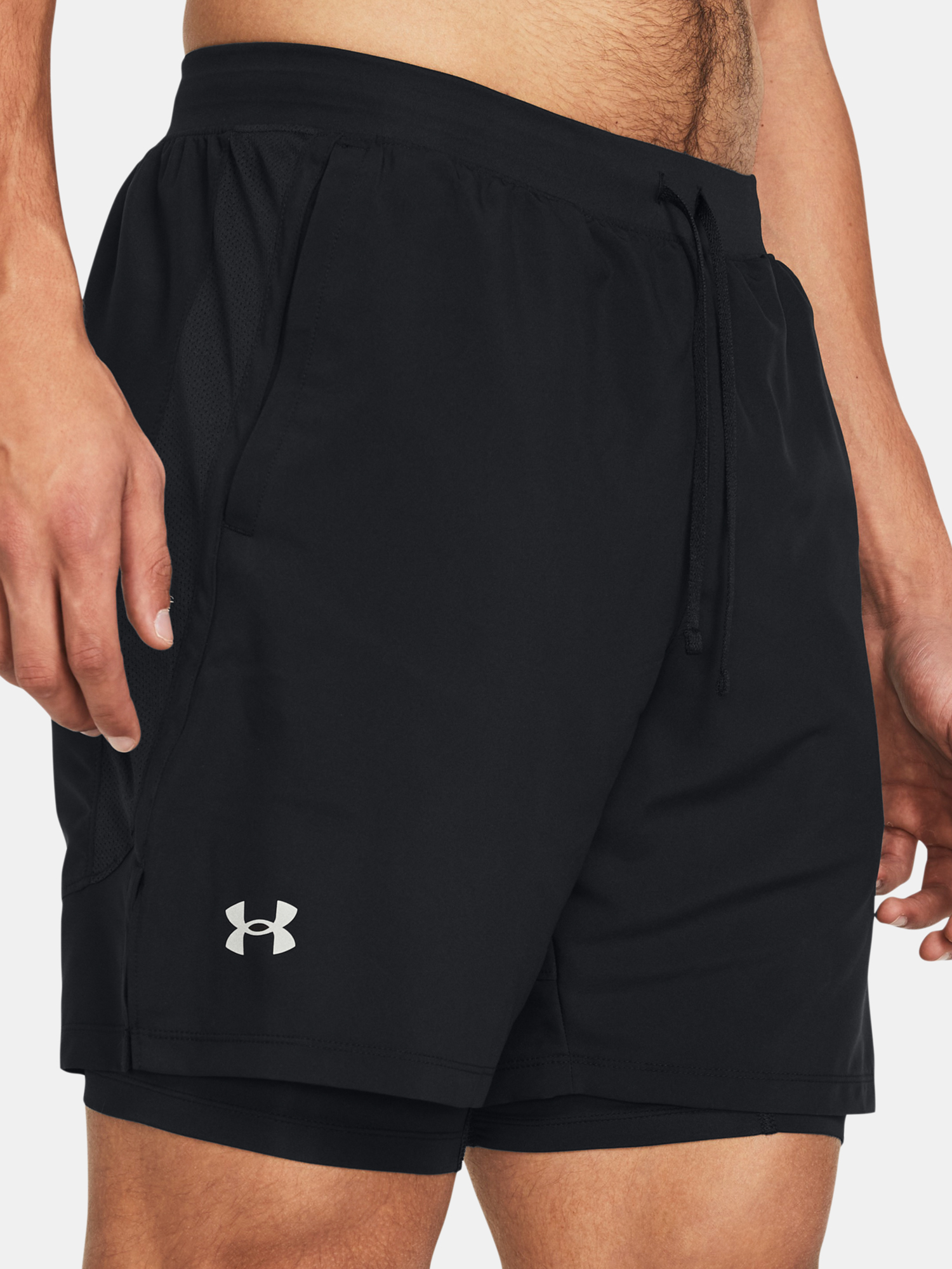 Pantaloni scurti pentru barbati Under Armour - negru
