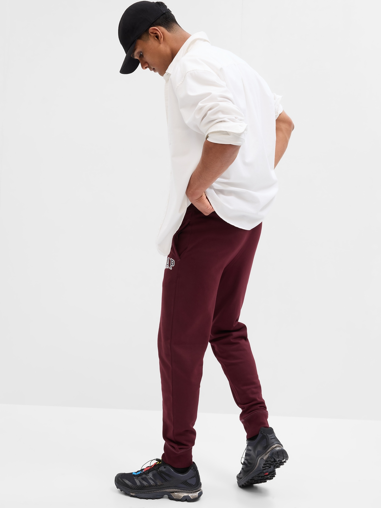 Pantaloni sport si de casa pentru barbati GAP - bordo